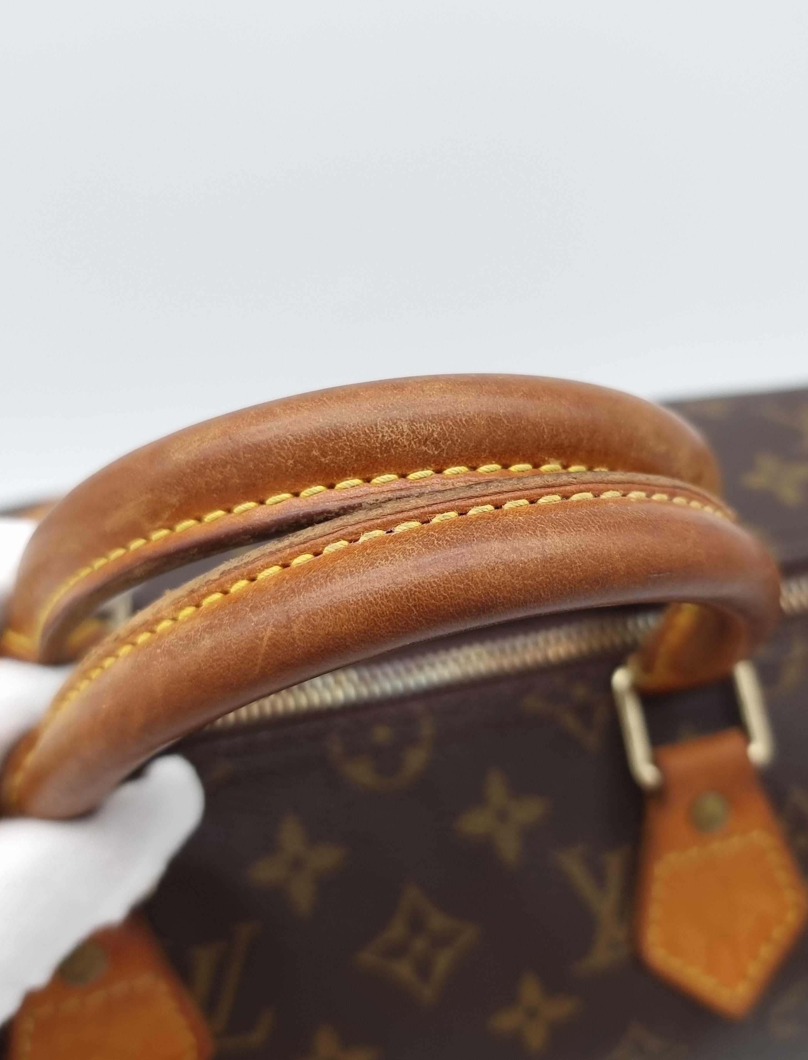 Louis Vuitton Speedy 35