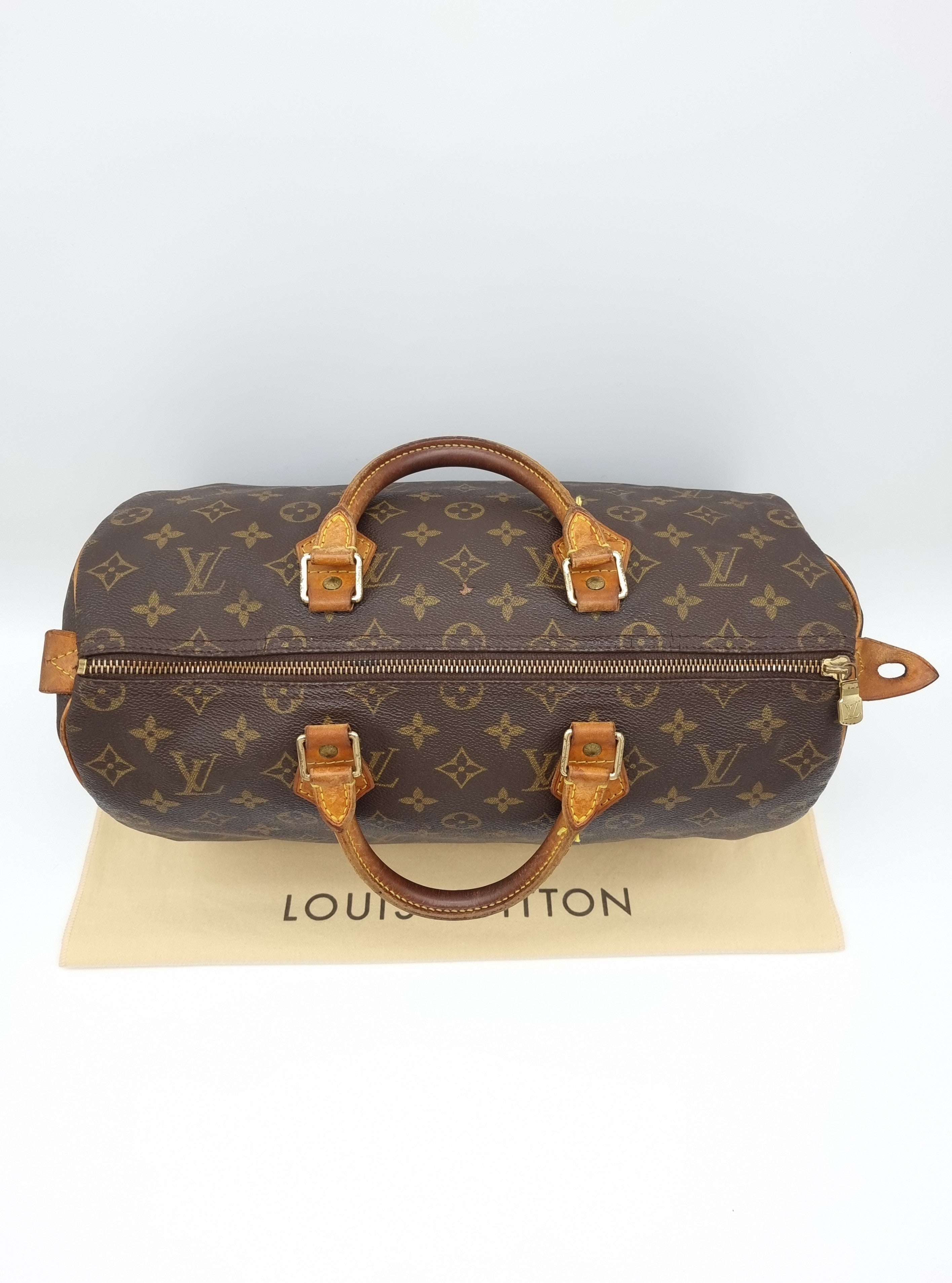 Louis Vuitton Speedy 35