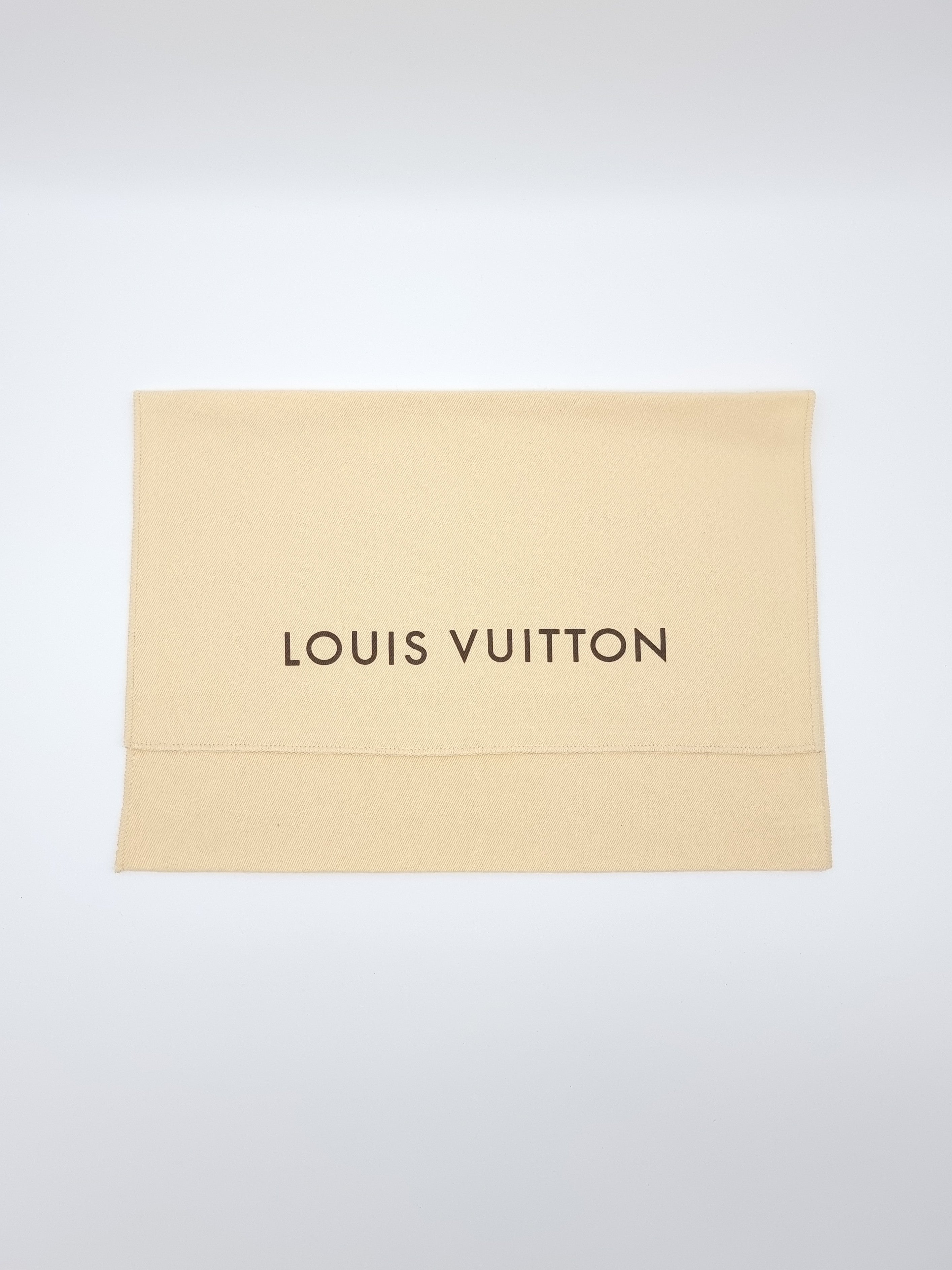 Louis Vuitton Saint Cloud GM