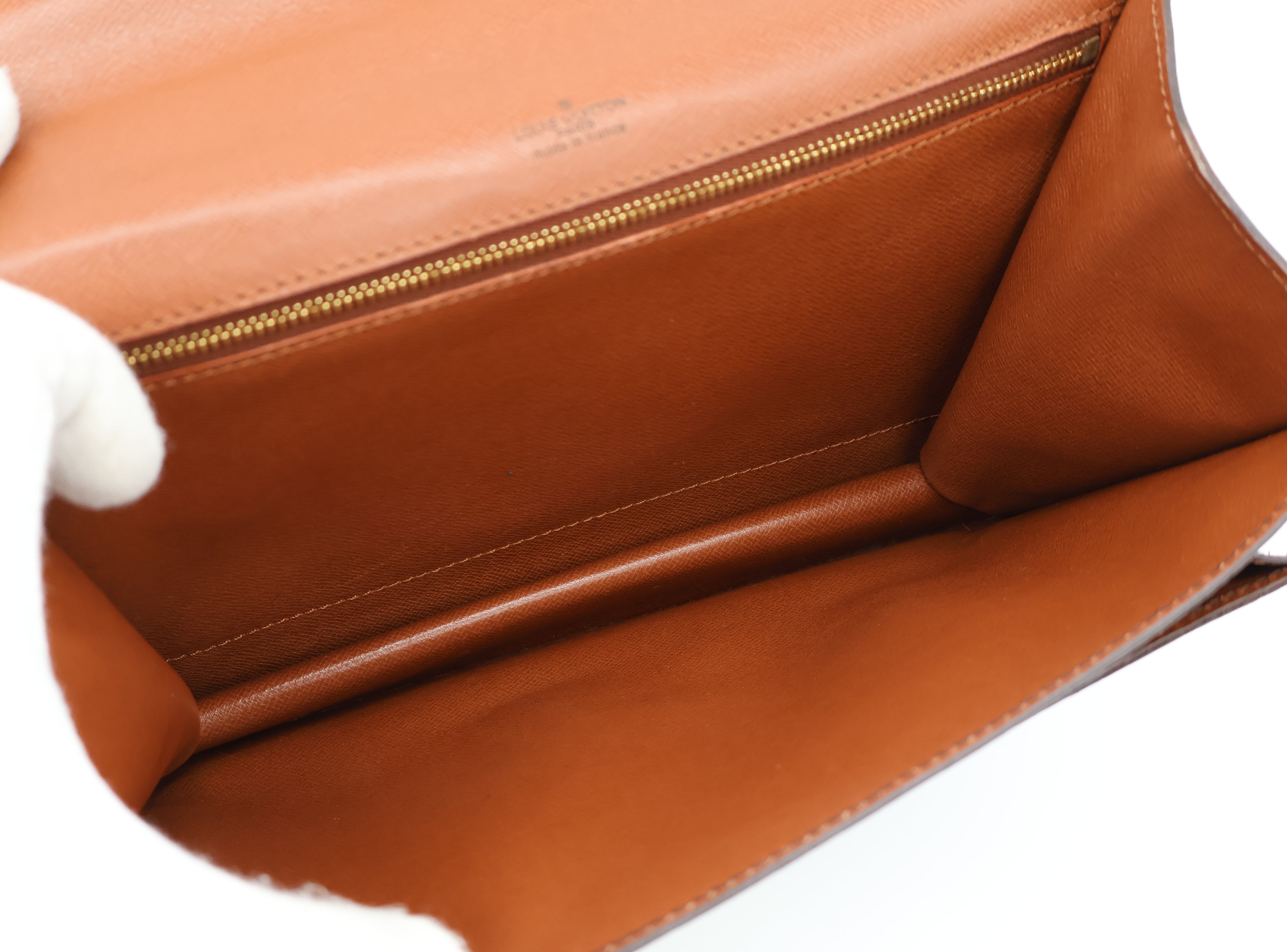 Louis Vuitton Monceau 26