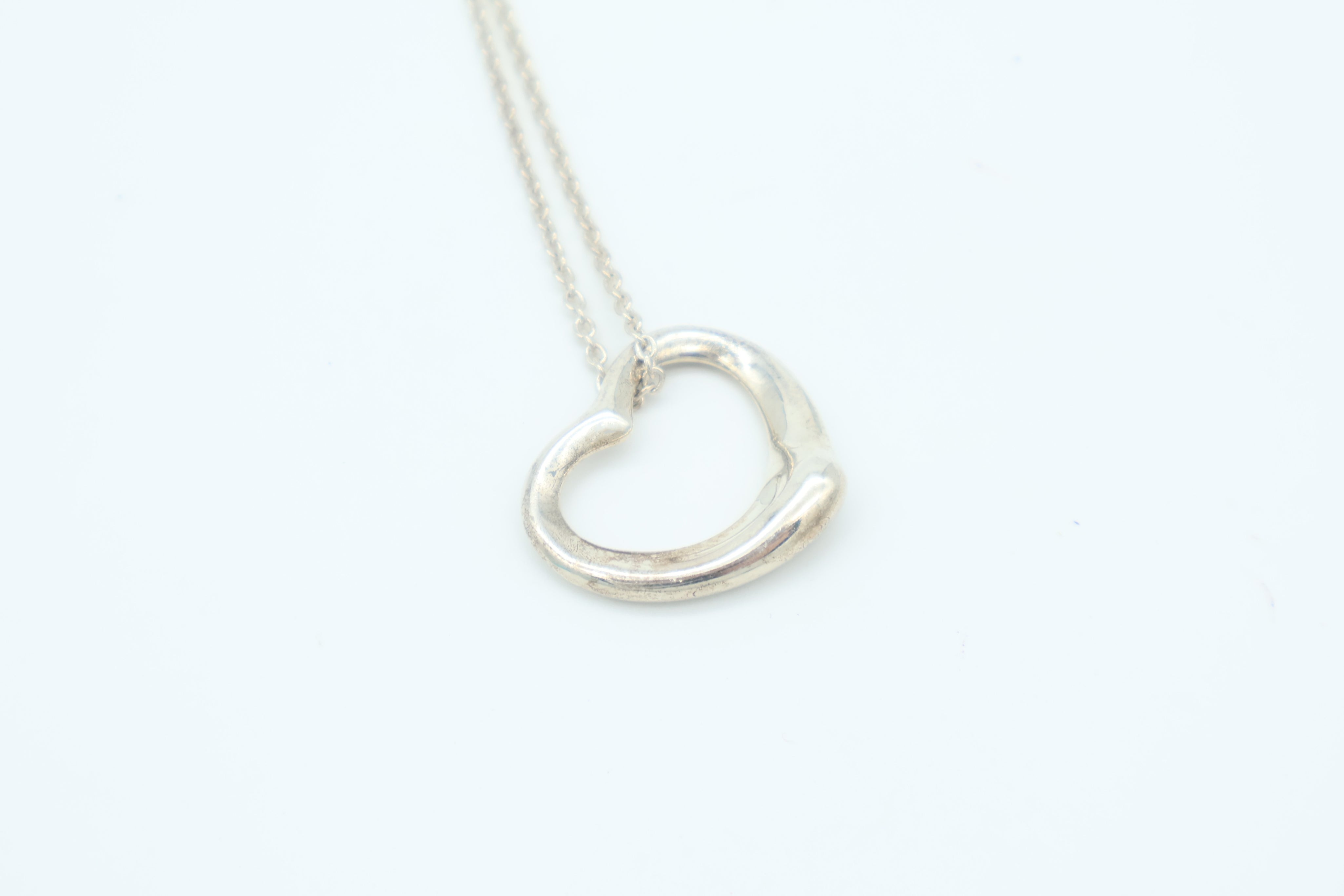 Tiffany & Co. Open Heart Kaulakoru