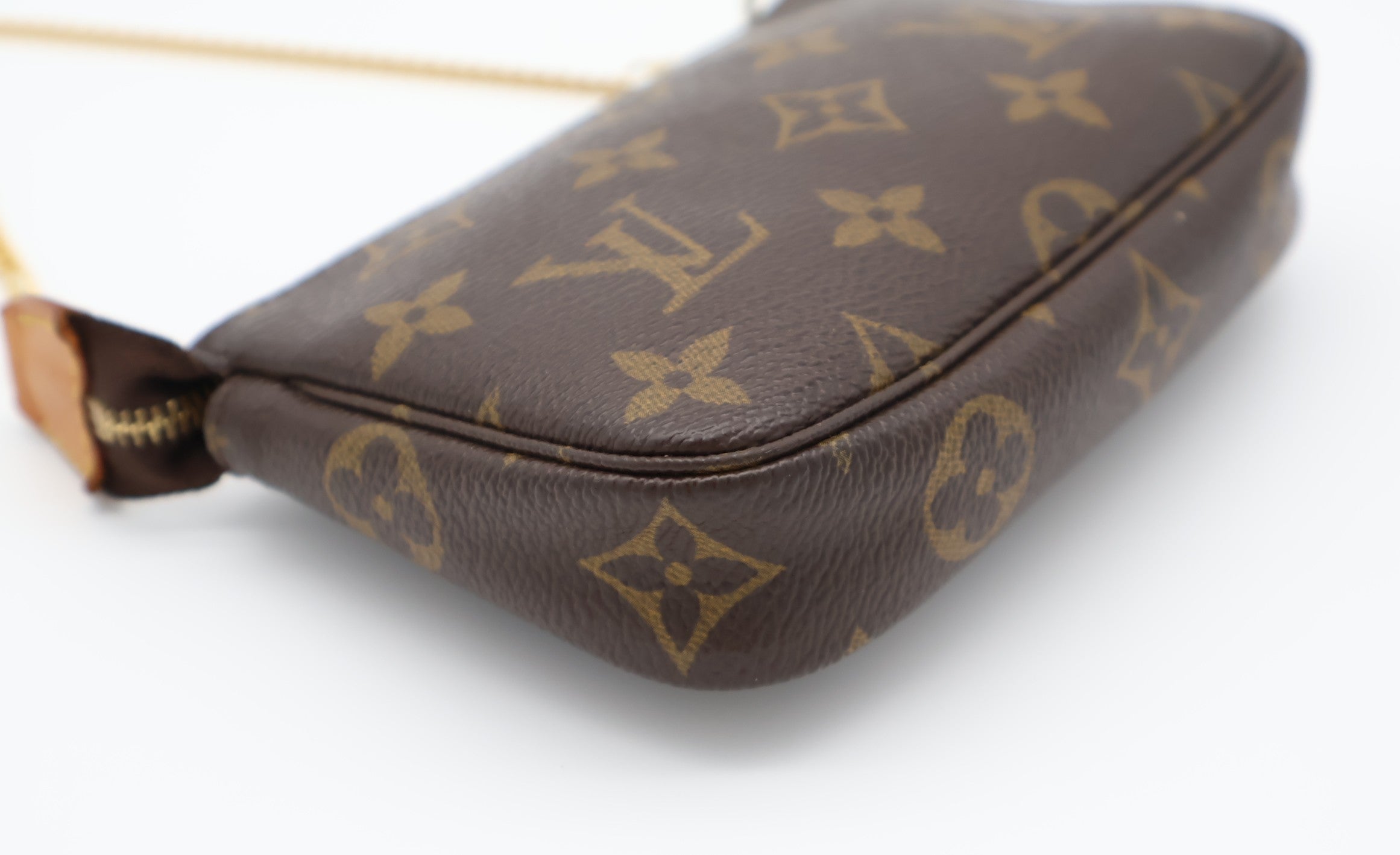 Louis Vuitton Mini Pochette Accessoires