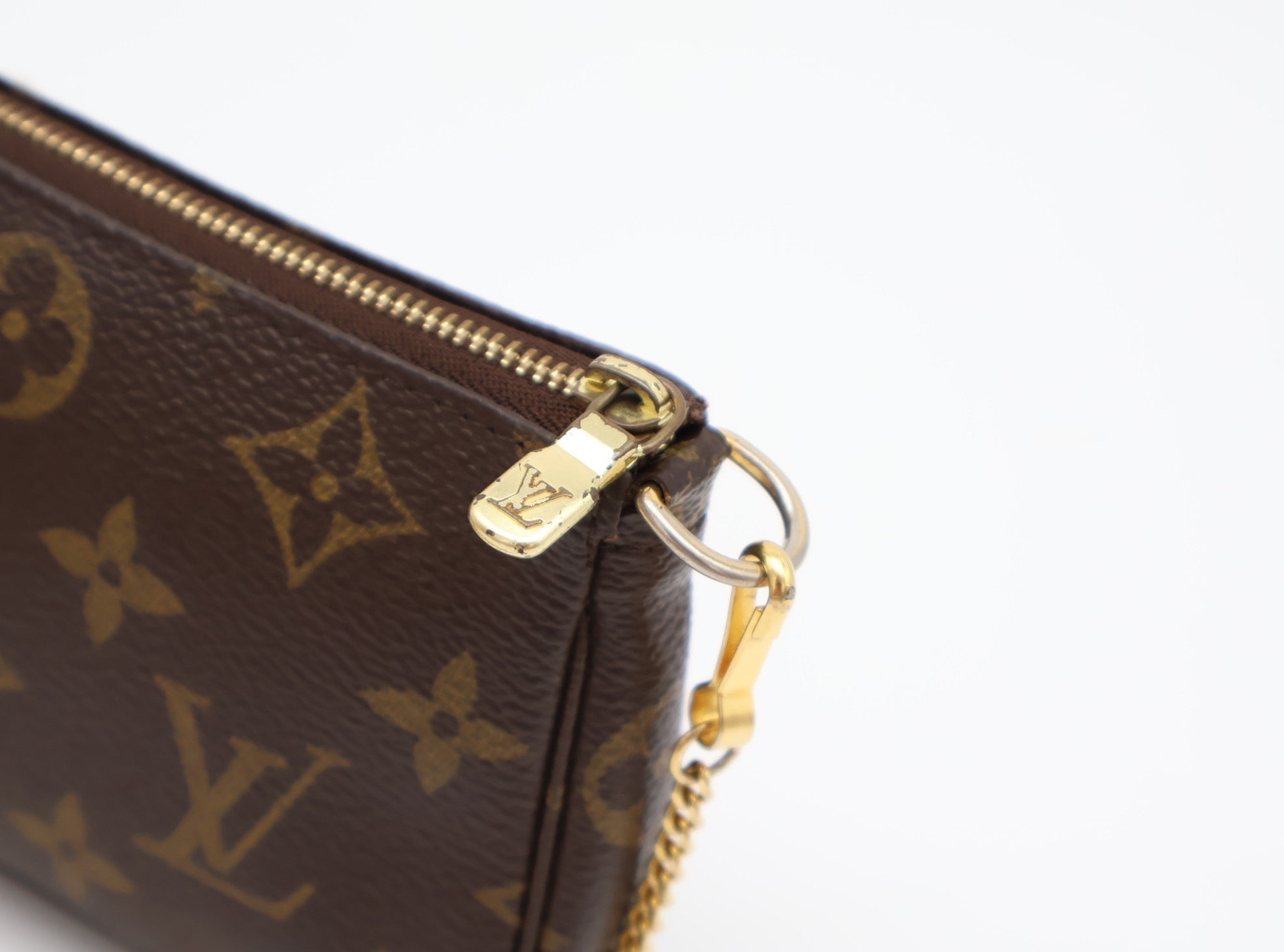 Louis Vuitton Mini Pochette Accessoires
