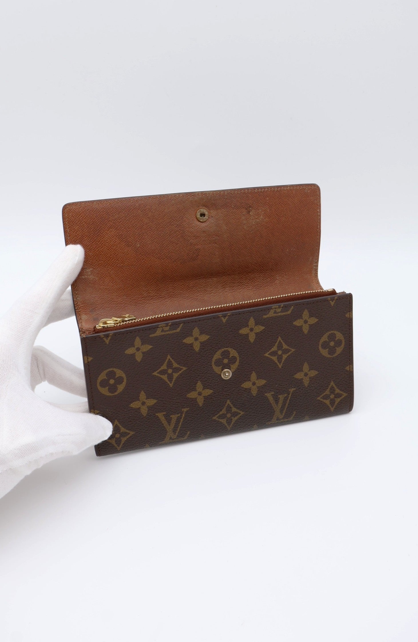 Louis Vuitton Sarah