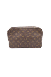 Louis Vuitton Trousse Toilette 28