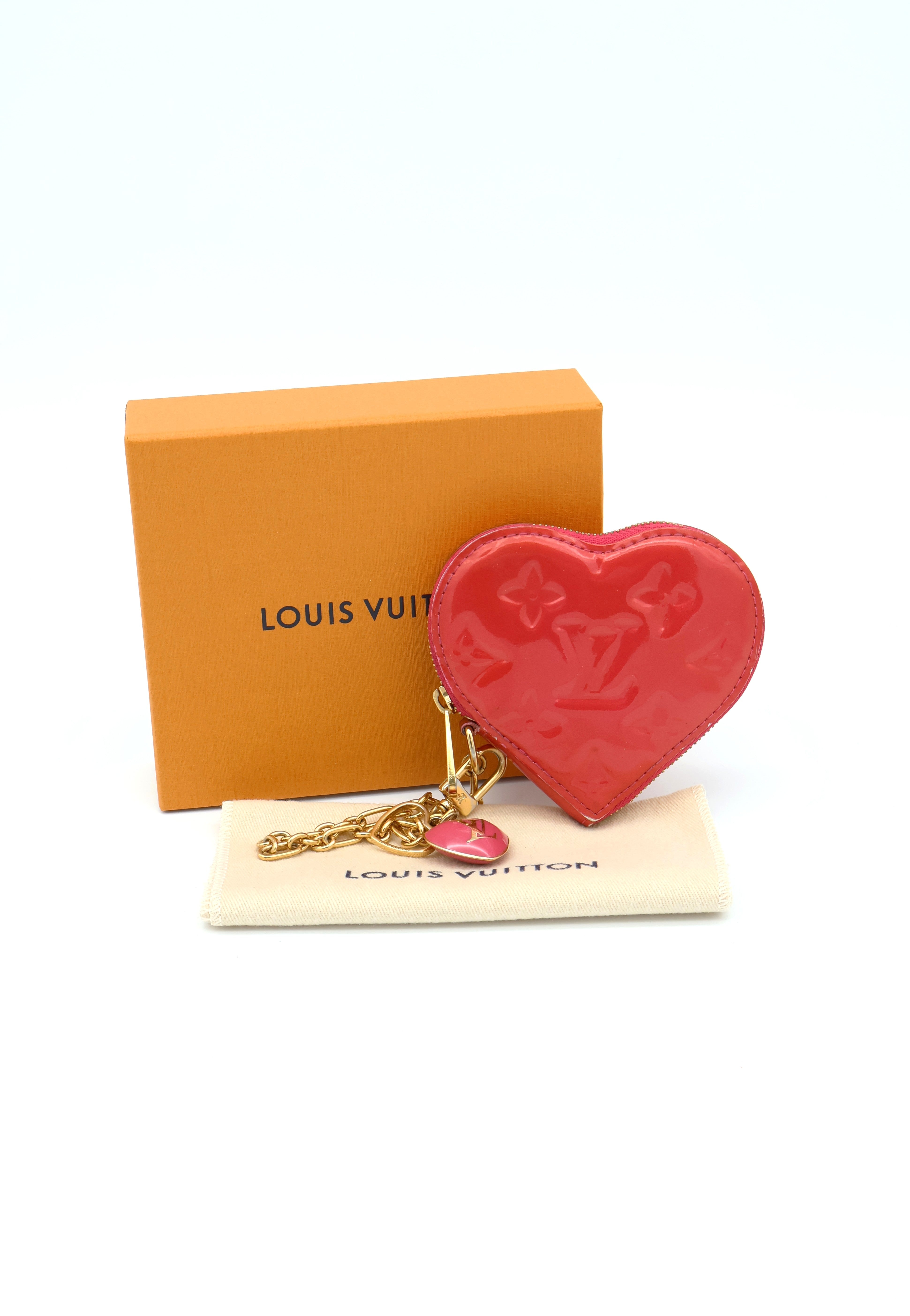 Louis Vuitton Coeur Vernis Heart