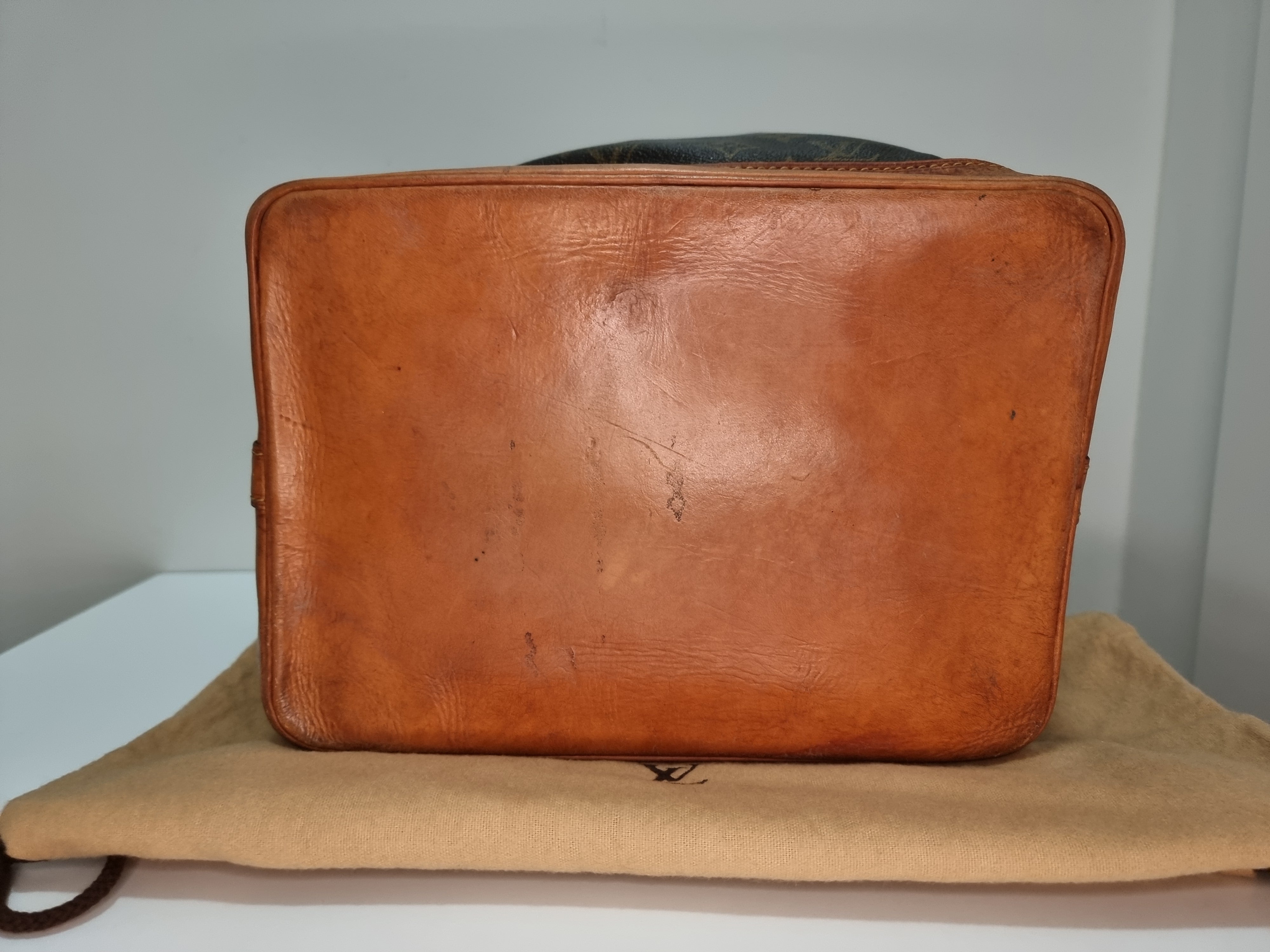 Louis Vuitton Noe Monogram - Luxor Finland