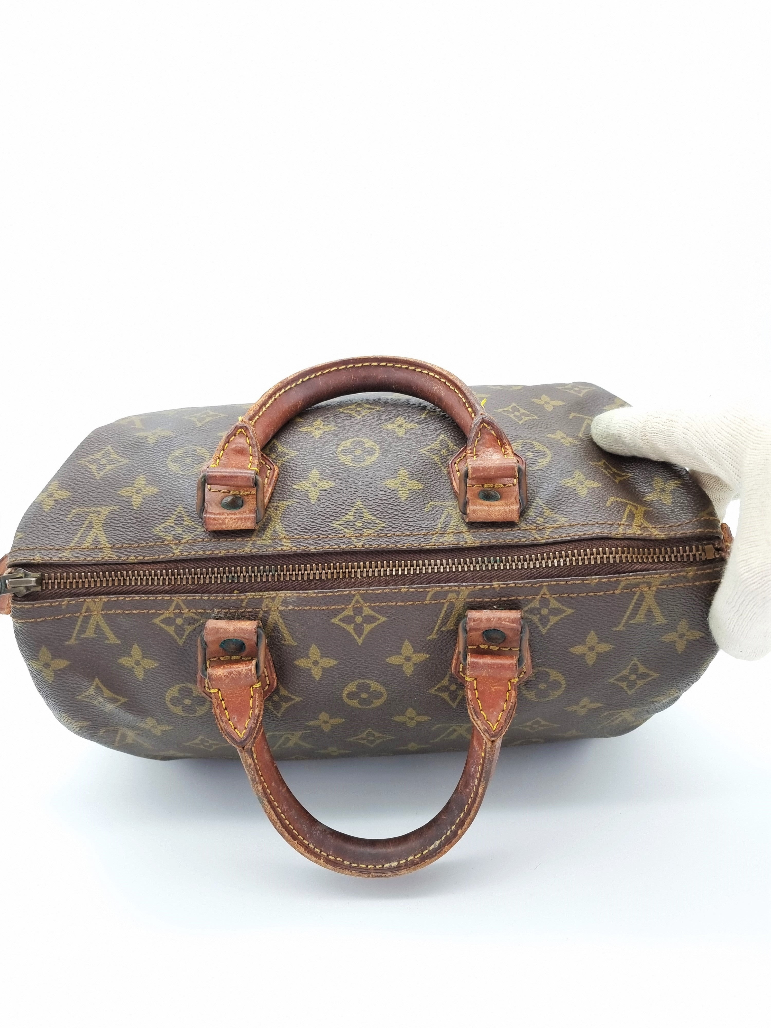 Louis Vuitton Speedy 30