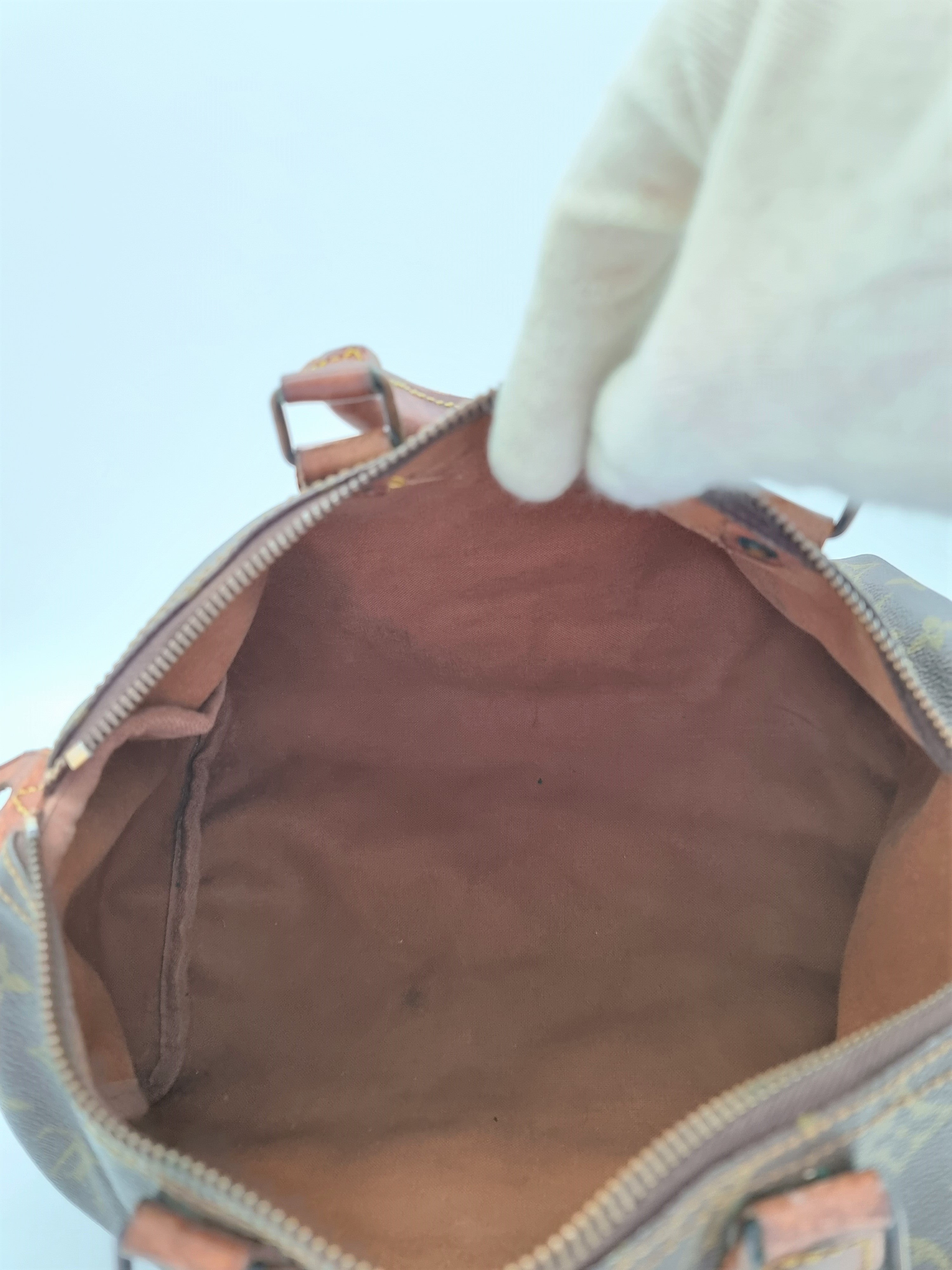 Louis Vuitton Speedy 30