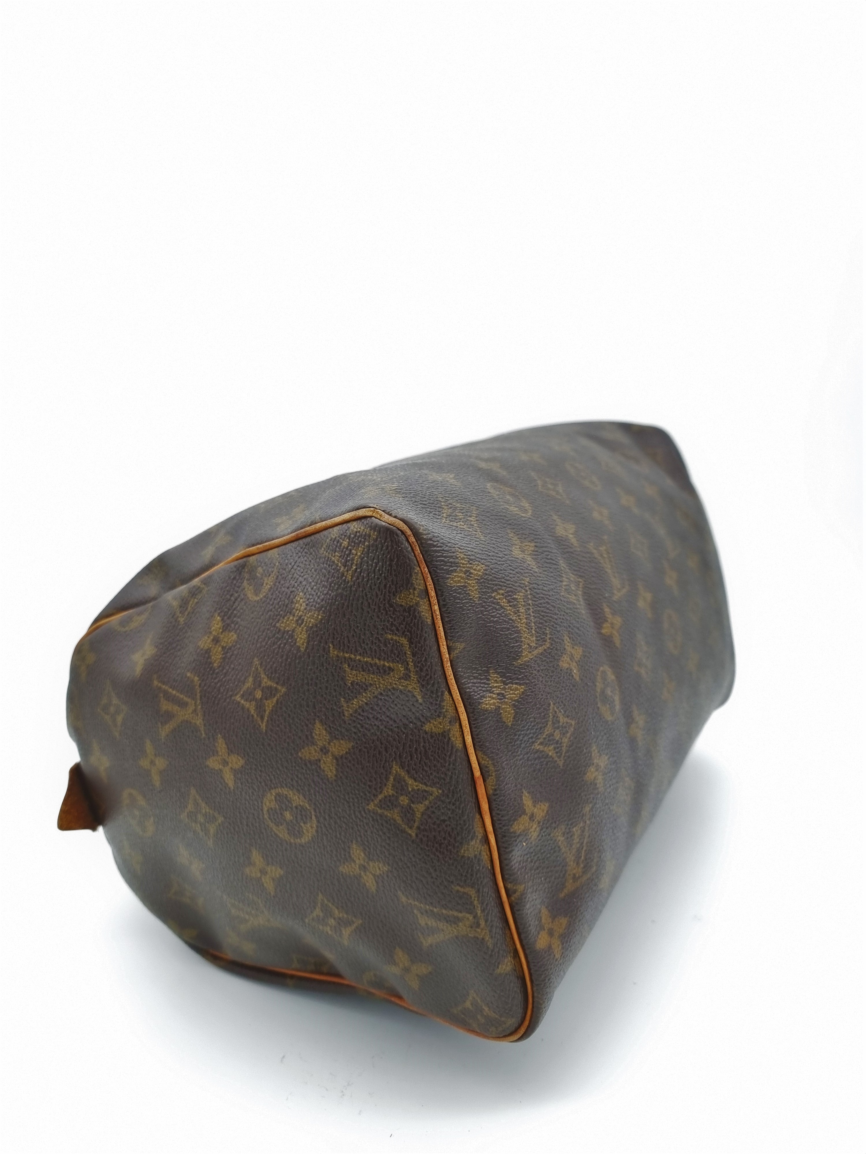 Louis Vuitton Speedy 30