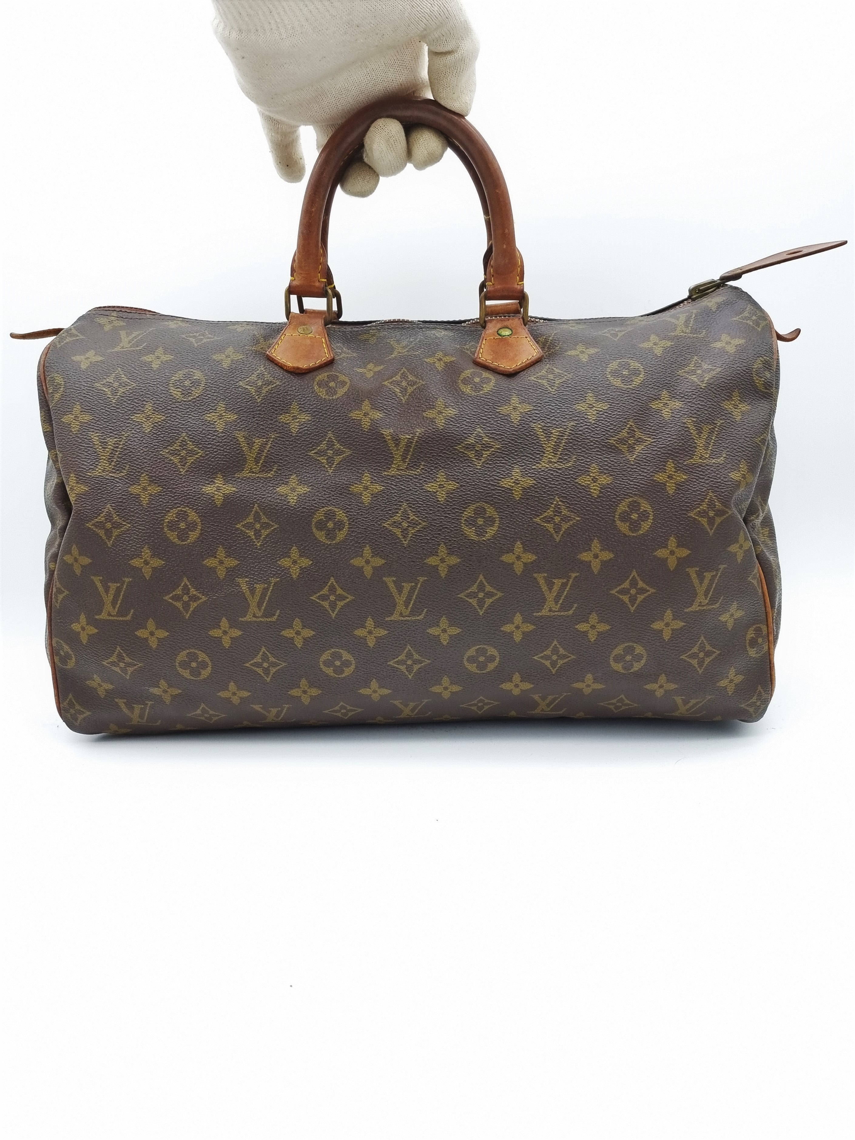 Louis Vuitton Speedy 40