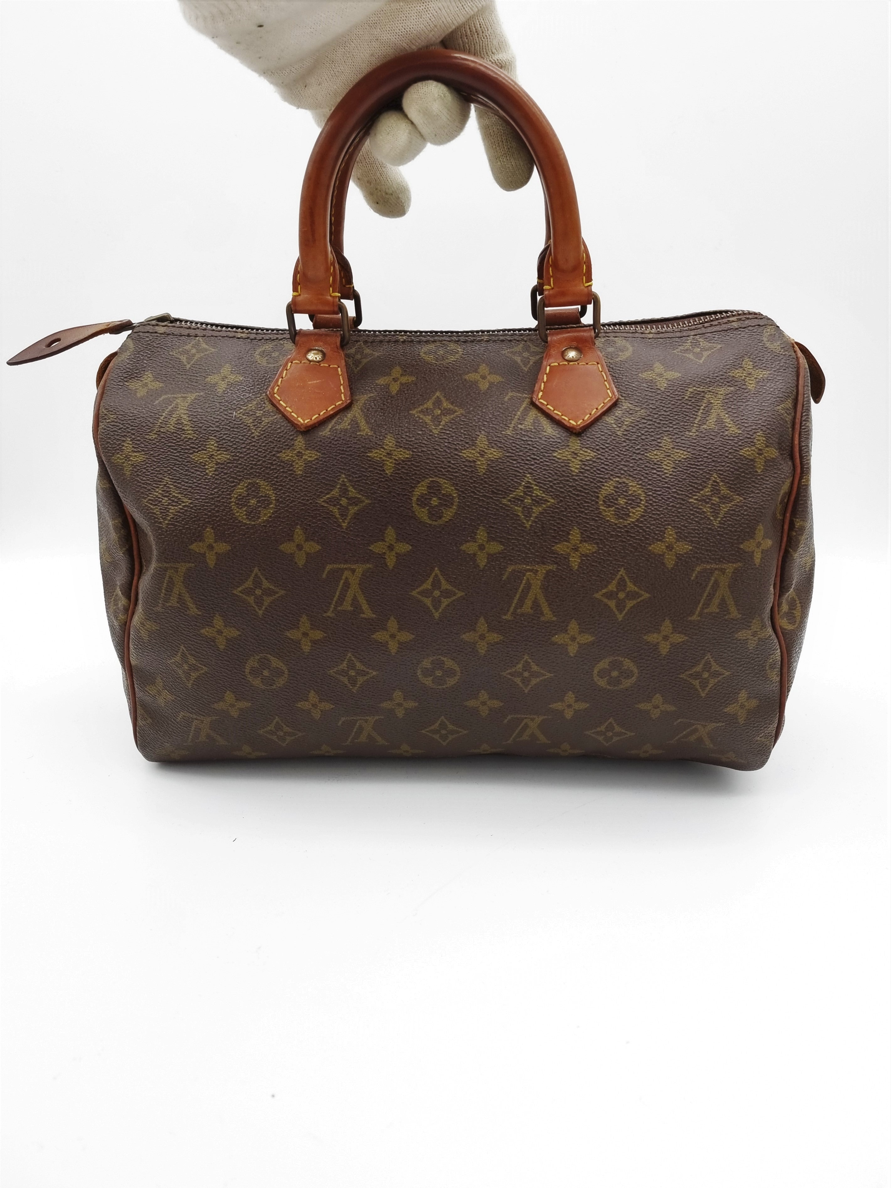 Louis Vuitton Speedy 30