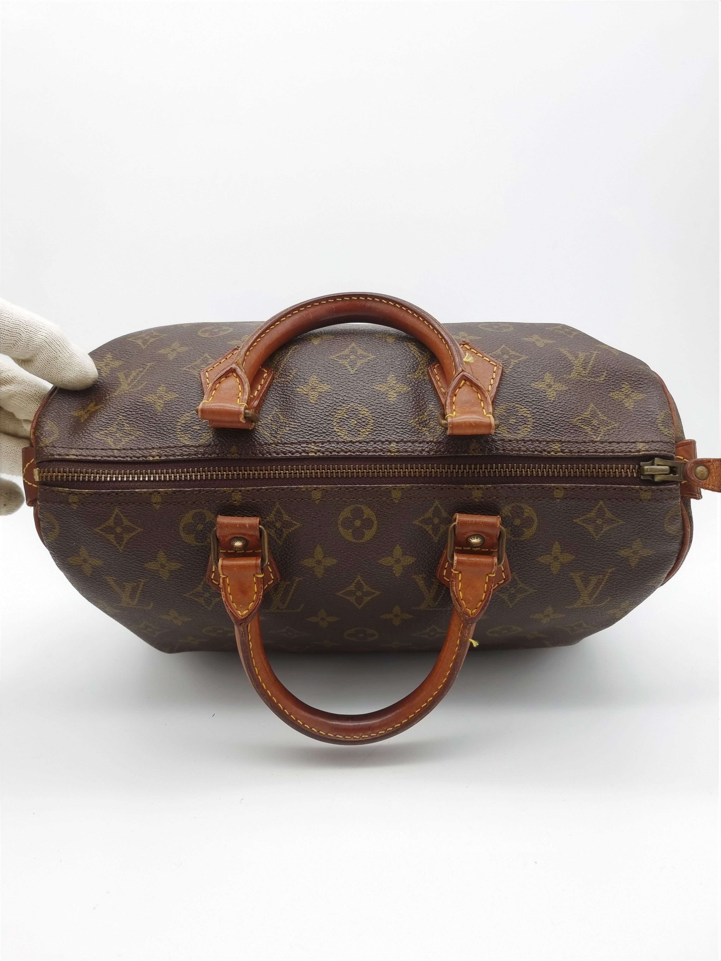 Louis Vuitton Speedy 30