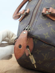 Louis Vuitton Speedy 30