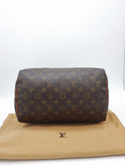 Louis Vuitton Speedy 30