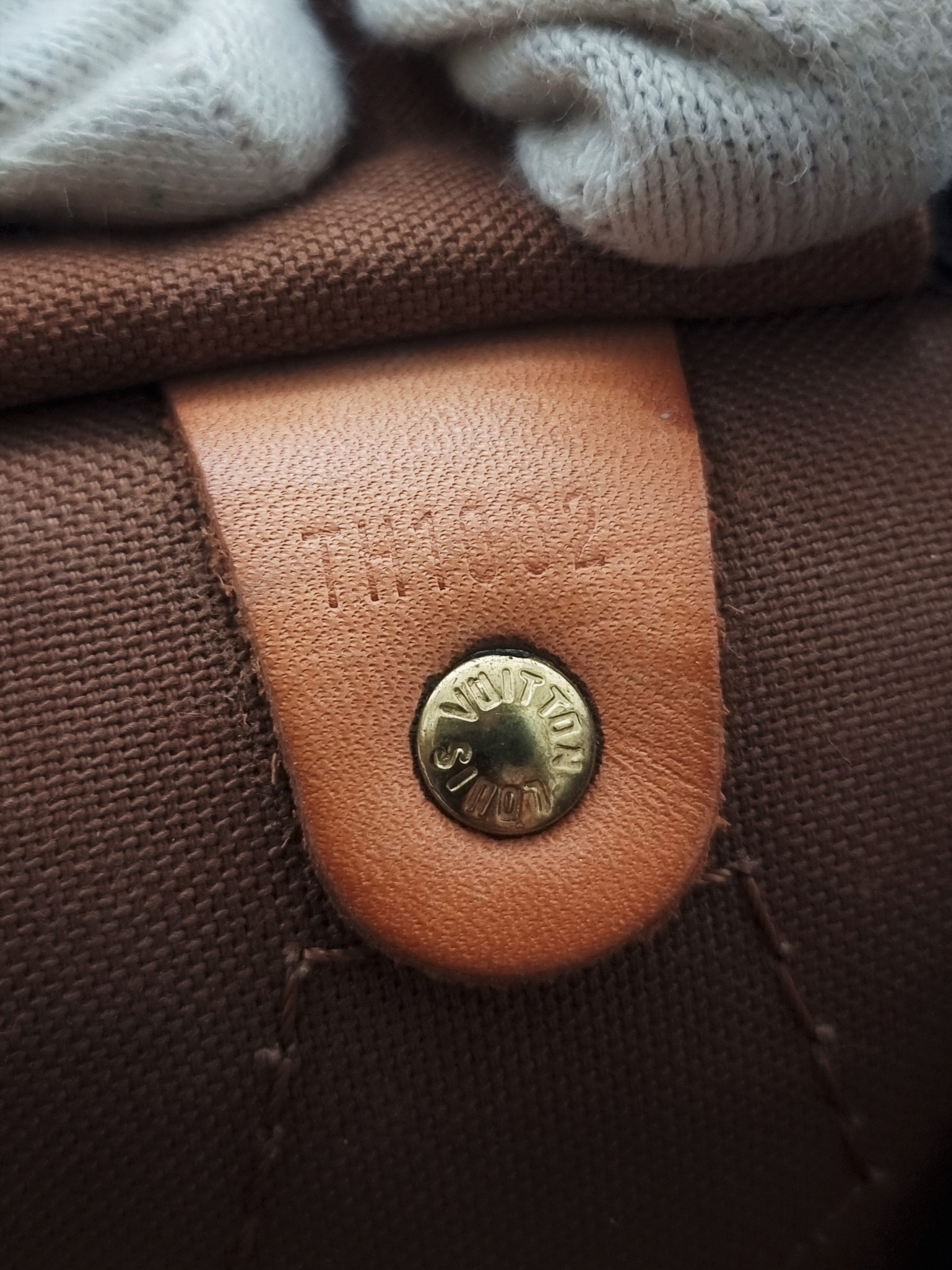 Louis Vuitton Speedy 30