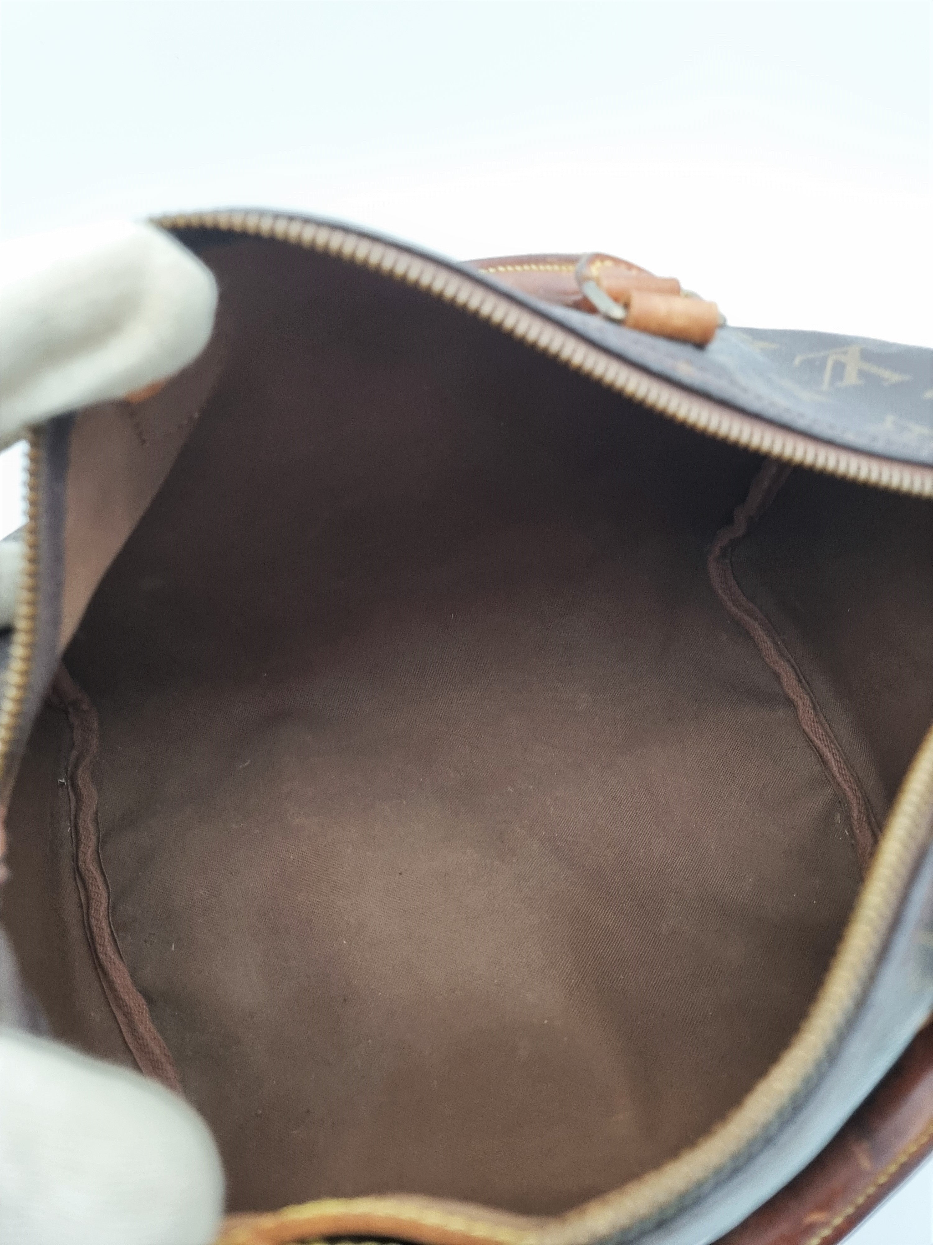 Louis Vuitton Speedy 30
