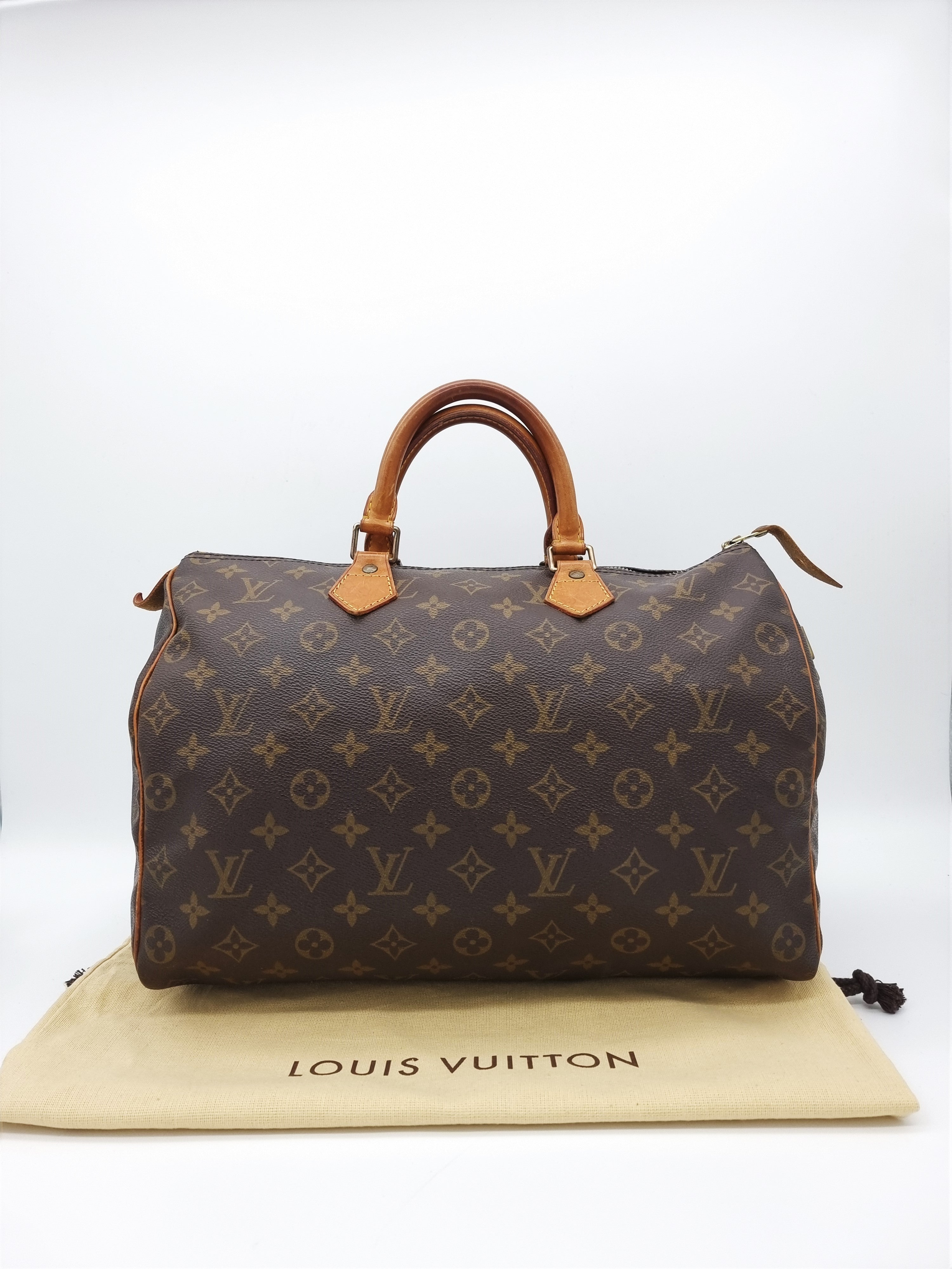 Louis Vuitton Speedy 35