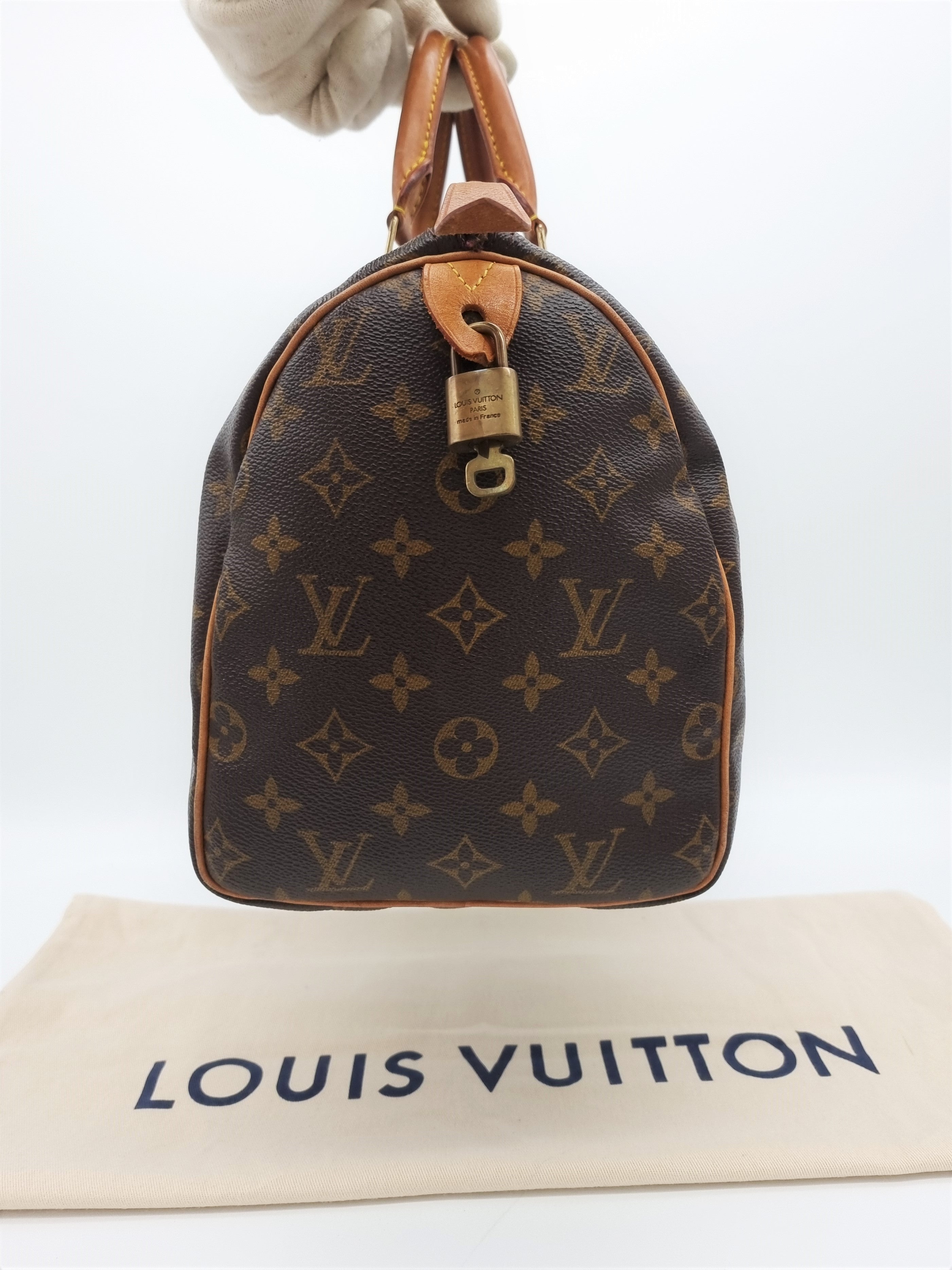 Louis Vuitton Speedy 30