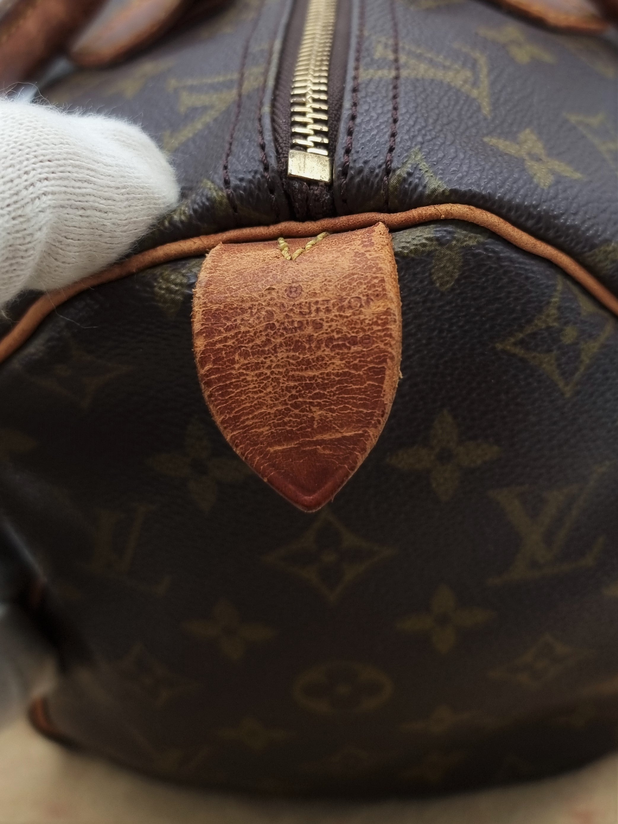 Louis Vuitton Speedy 30