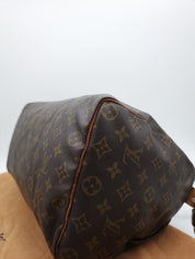 Louis Vuitton Speedy 35