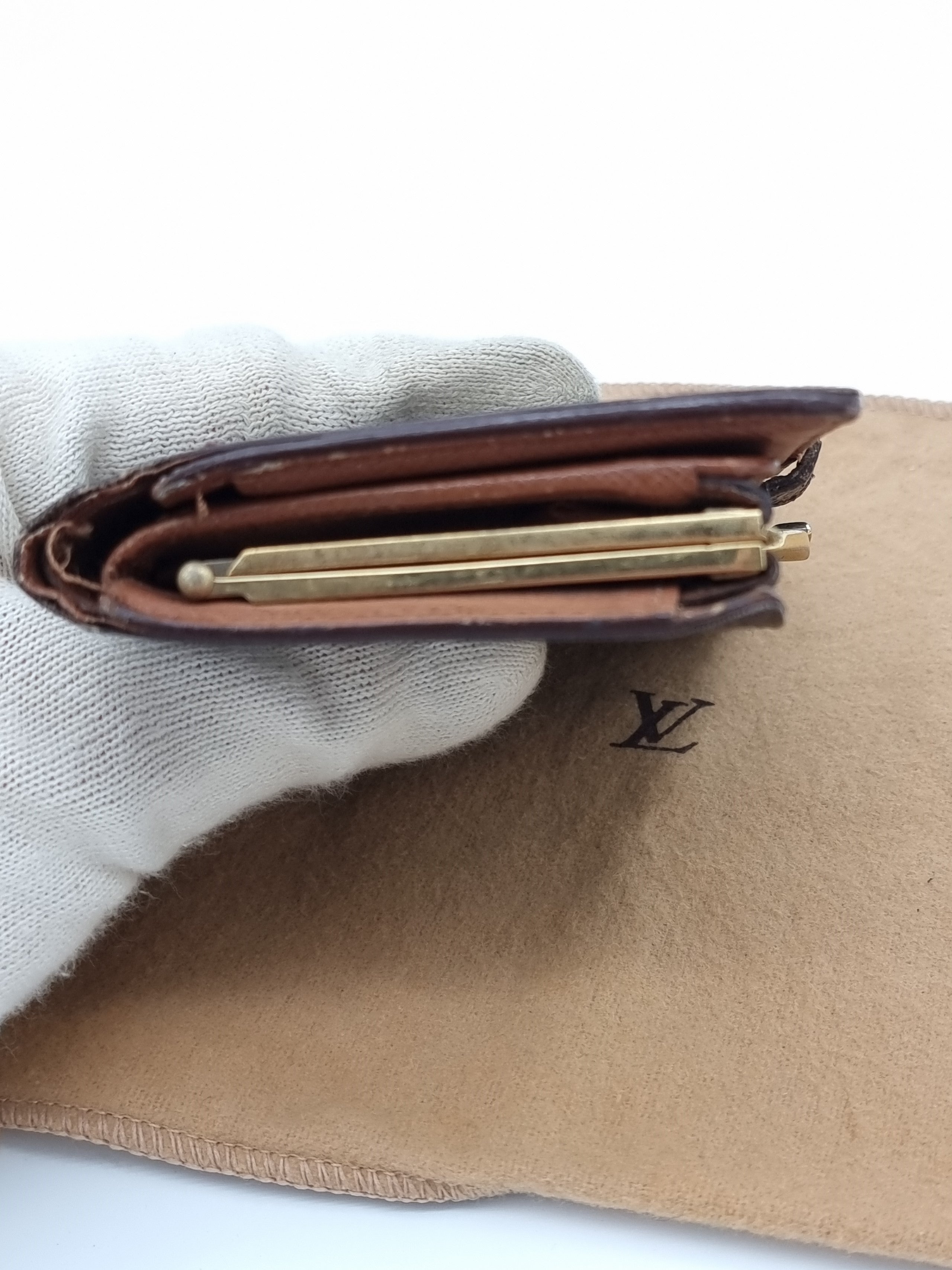 Louis Vuitton Lompakko