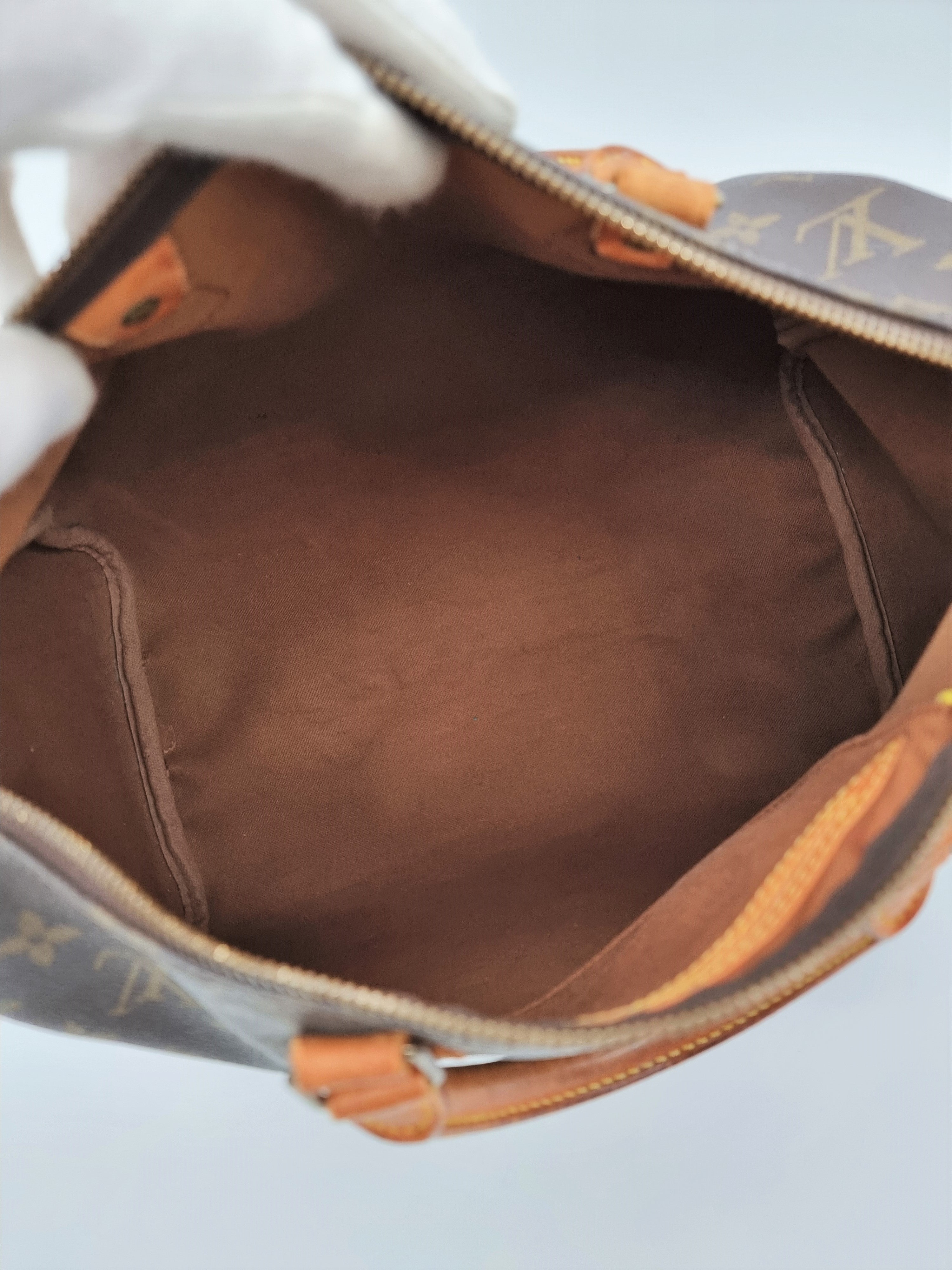 Louis Vuitton Speedy 30