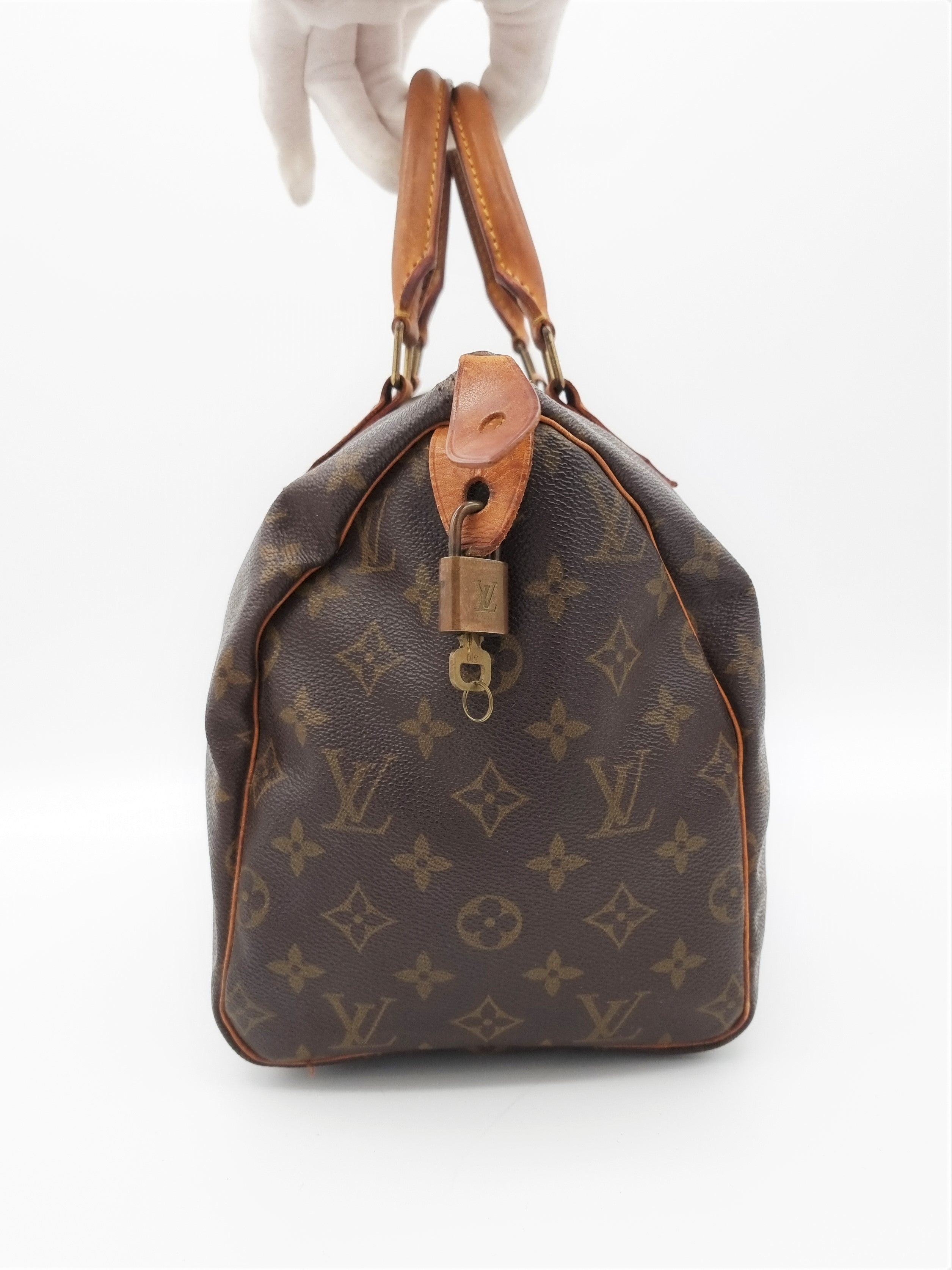 Louis Vuitton Speedy 30