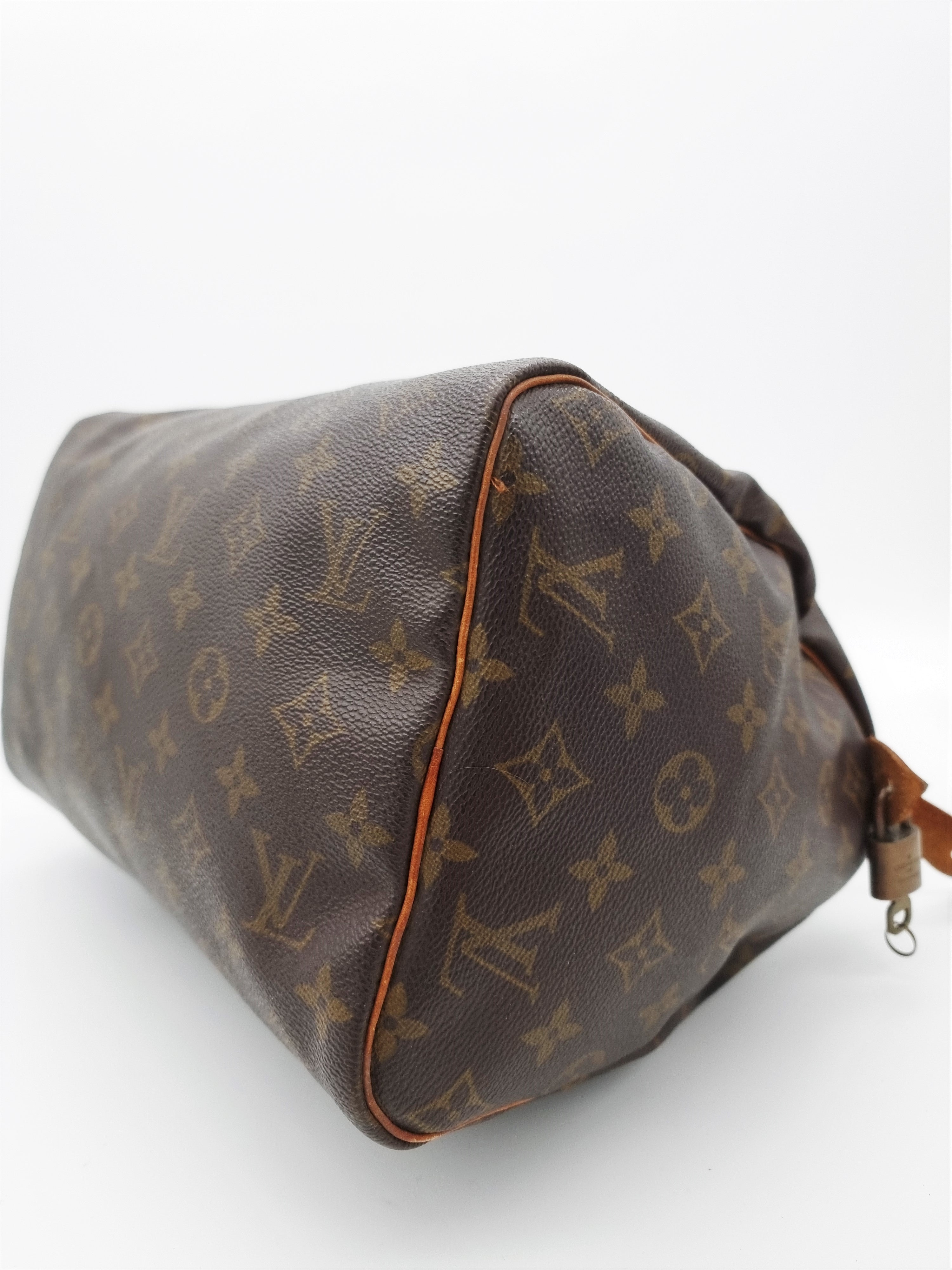 Louis Vuitton Speedy 30