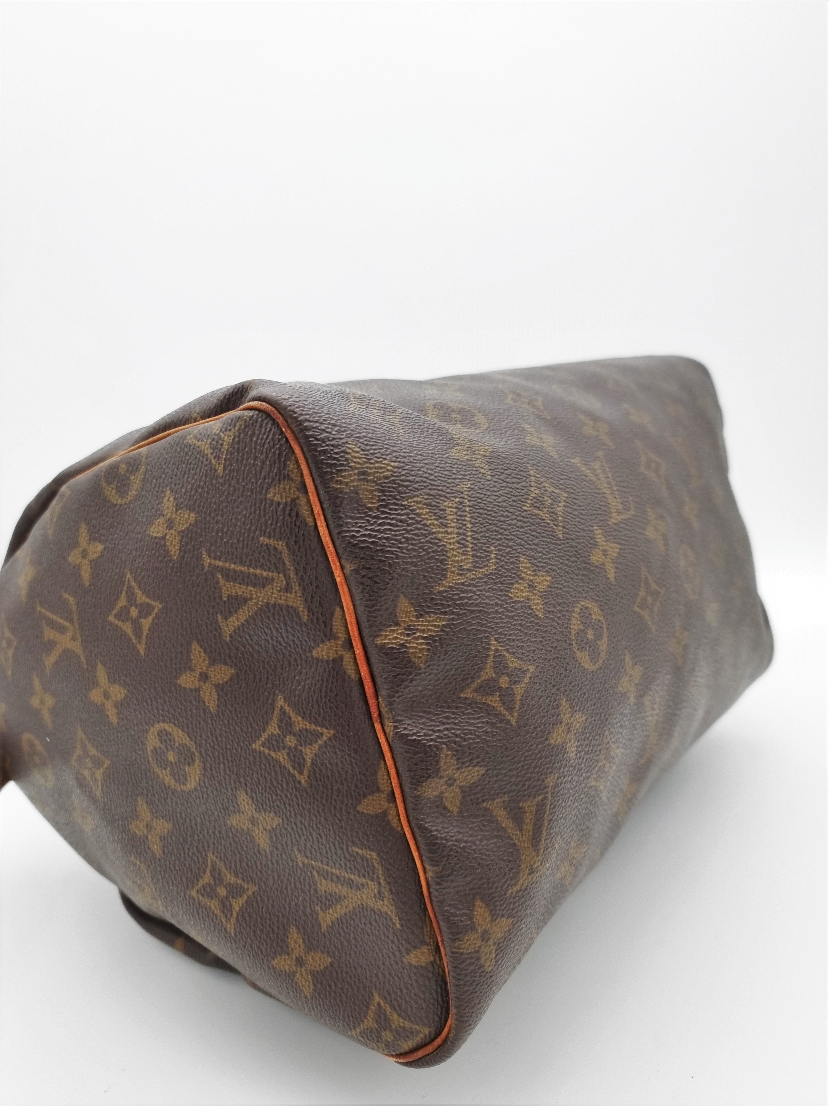 Louis Vuitton Speedy 30
