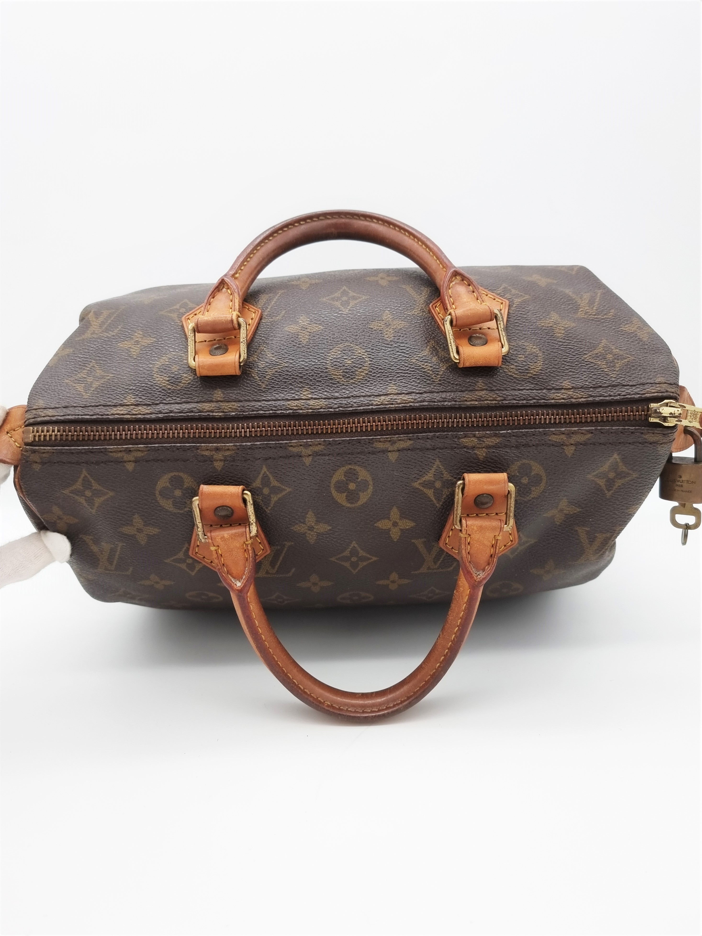 Louis Vuitton Speedy 30