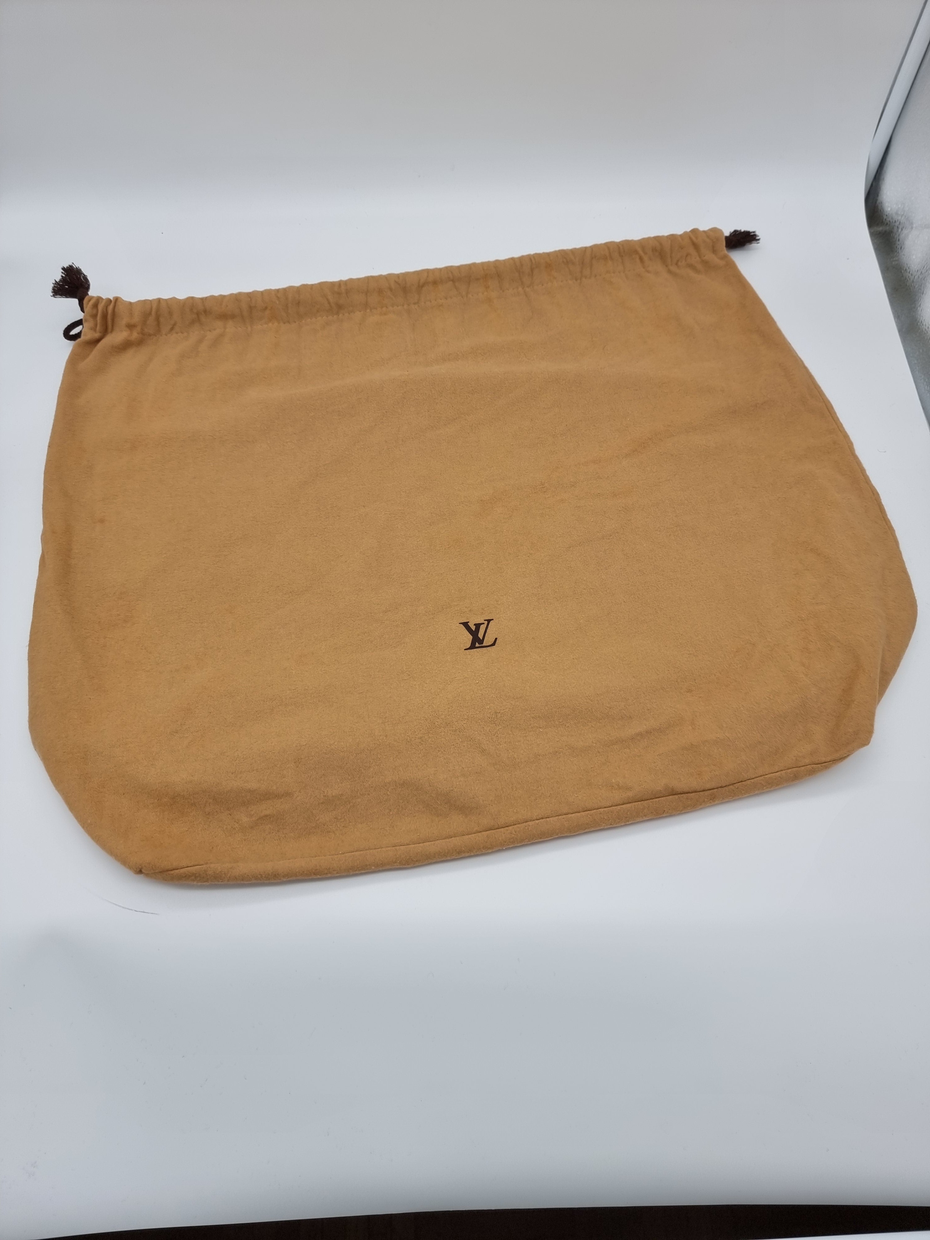 Louis Vuitton Petit Noe