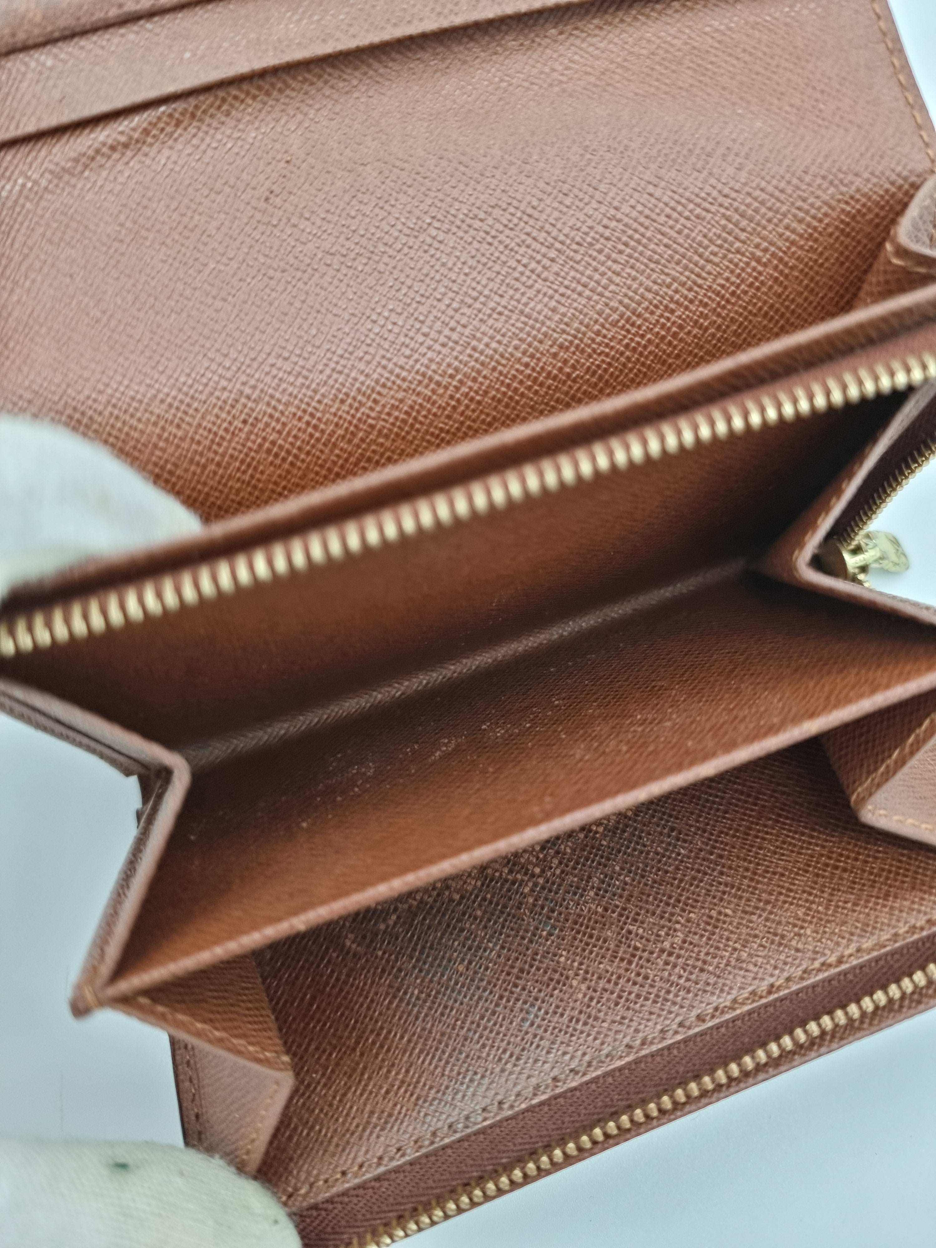 Louis Vuitton Lompakko