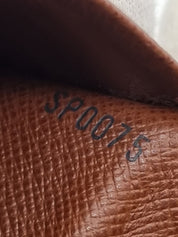 Louis Vuitton Lompakko