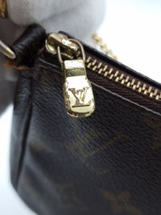 Louis Vuitton Pochette Accessoires