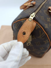 Louis Vuitton Speedy 30