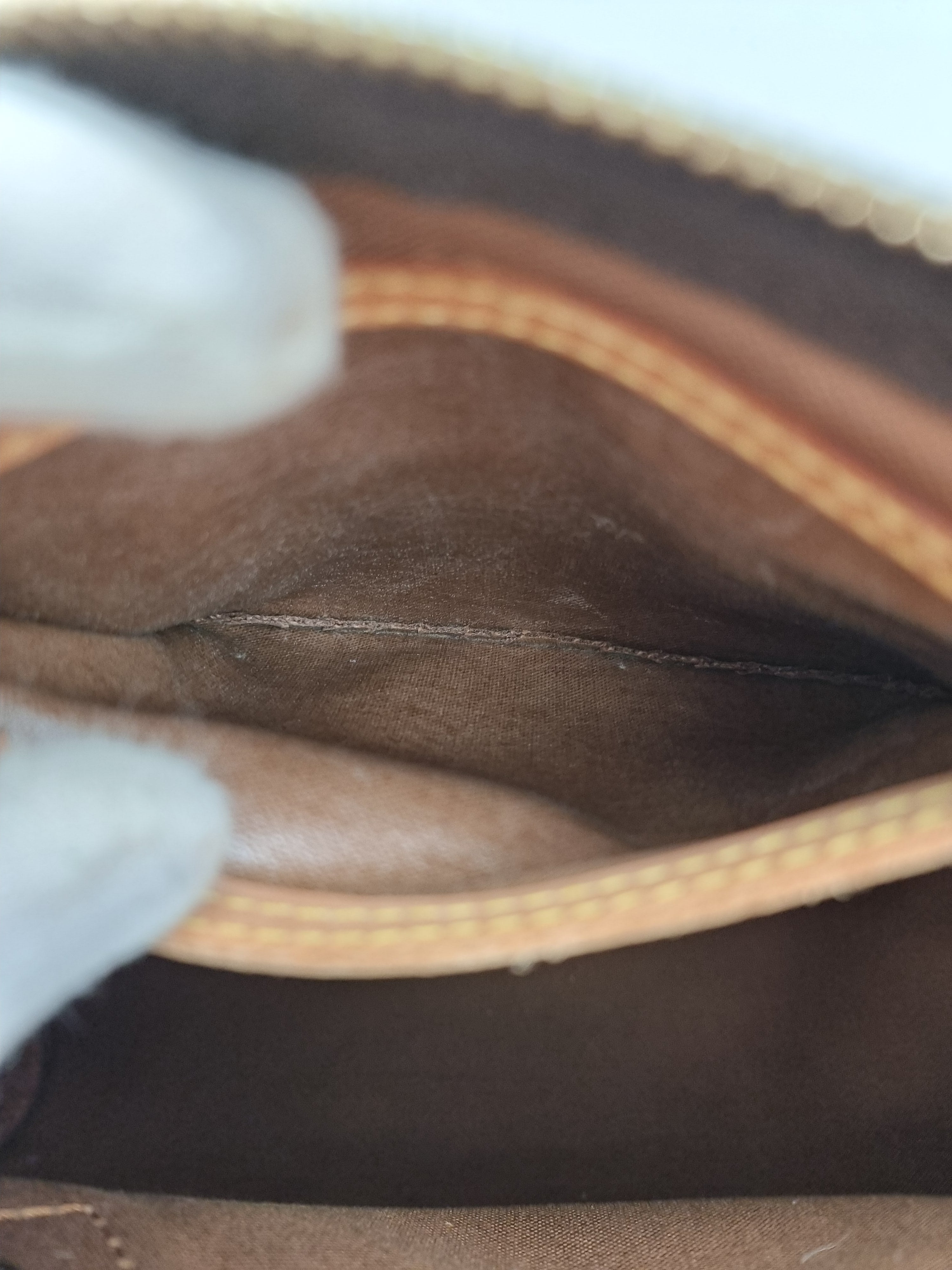 Louis Vuitton Speedy 30