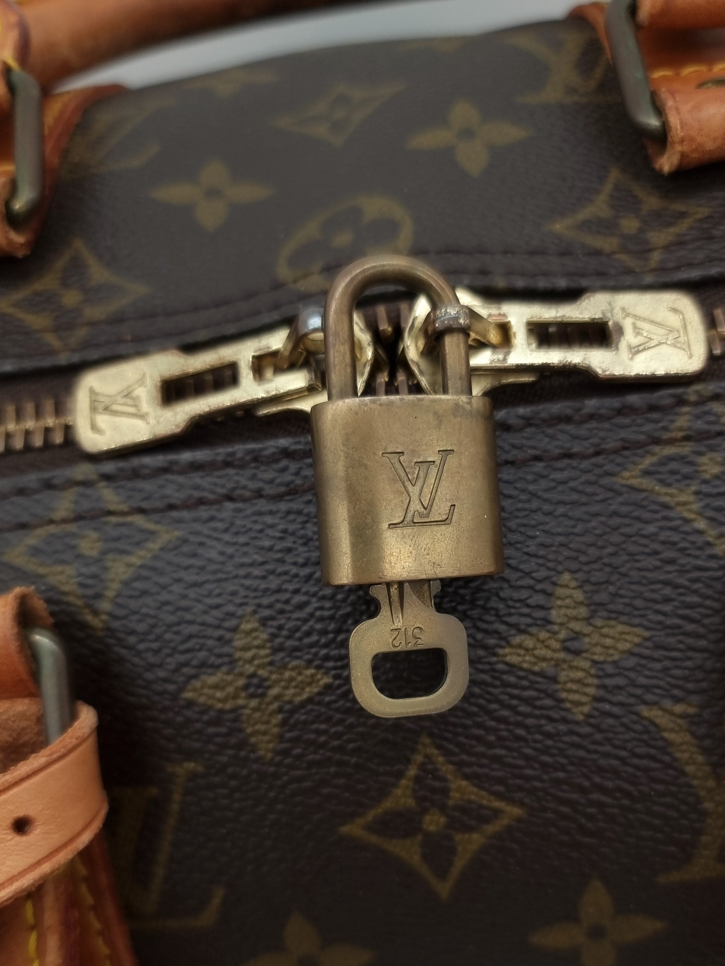 Louis Vuitton Keepall 45 Bandouliere