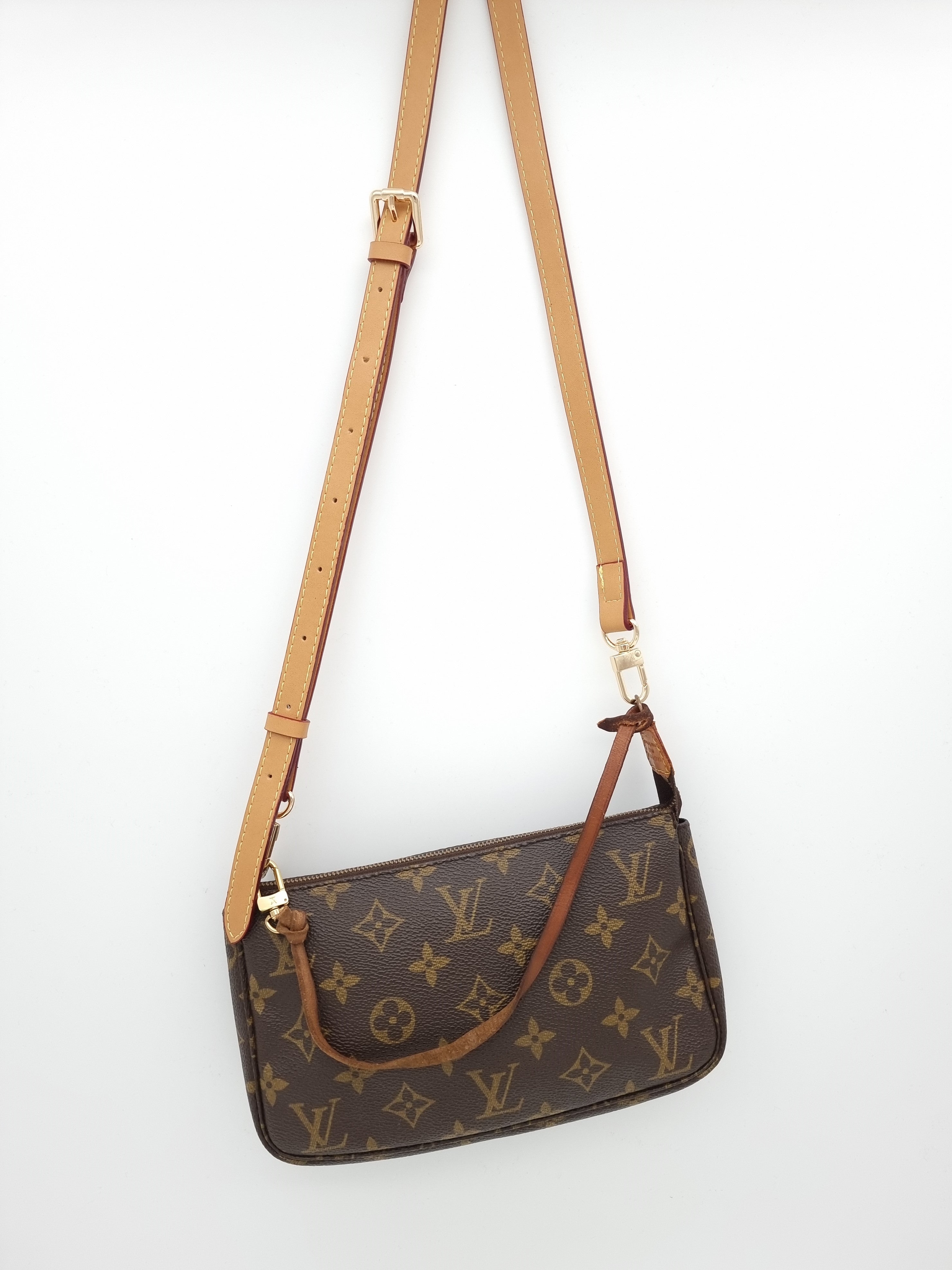 Louis Vuitton Pochette Accessoires