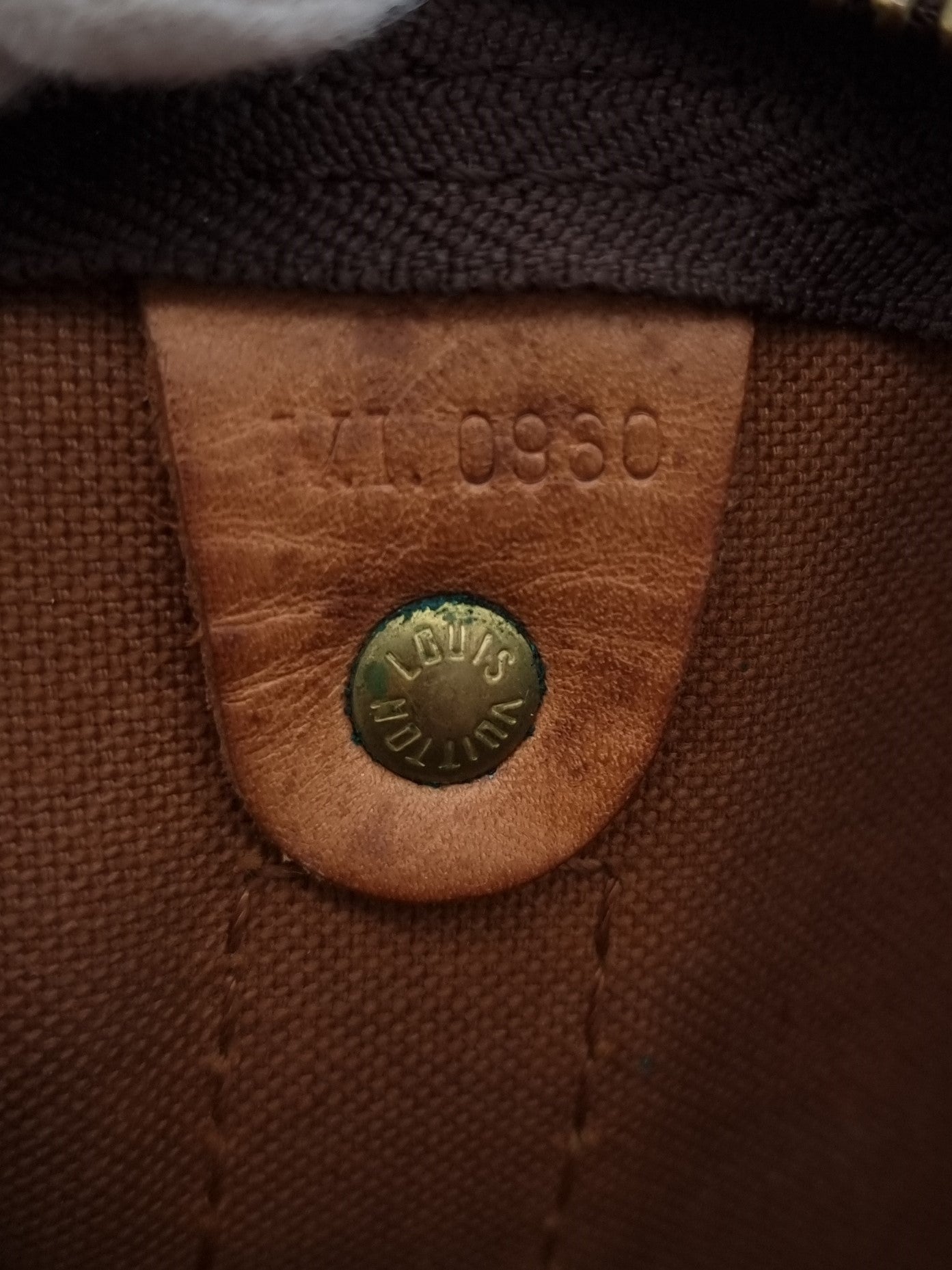 Louis Vuitton Keepall 55 Bandouliere