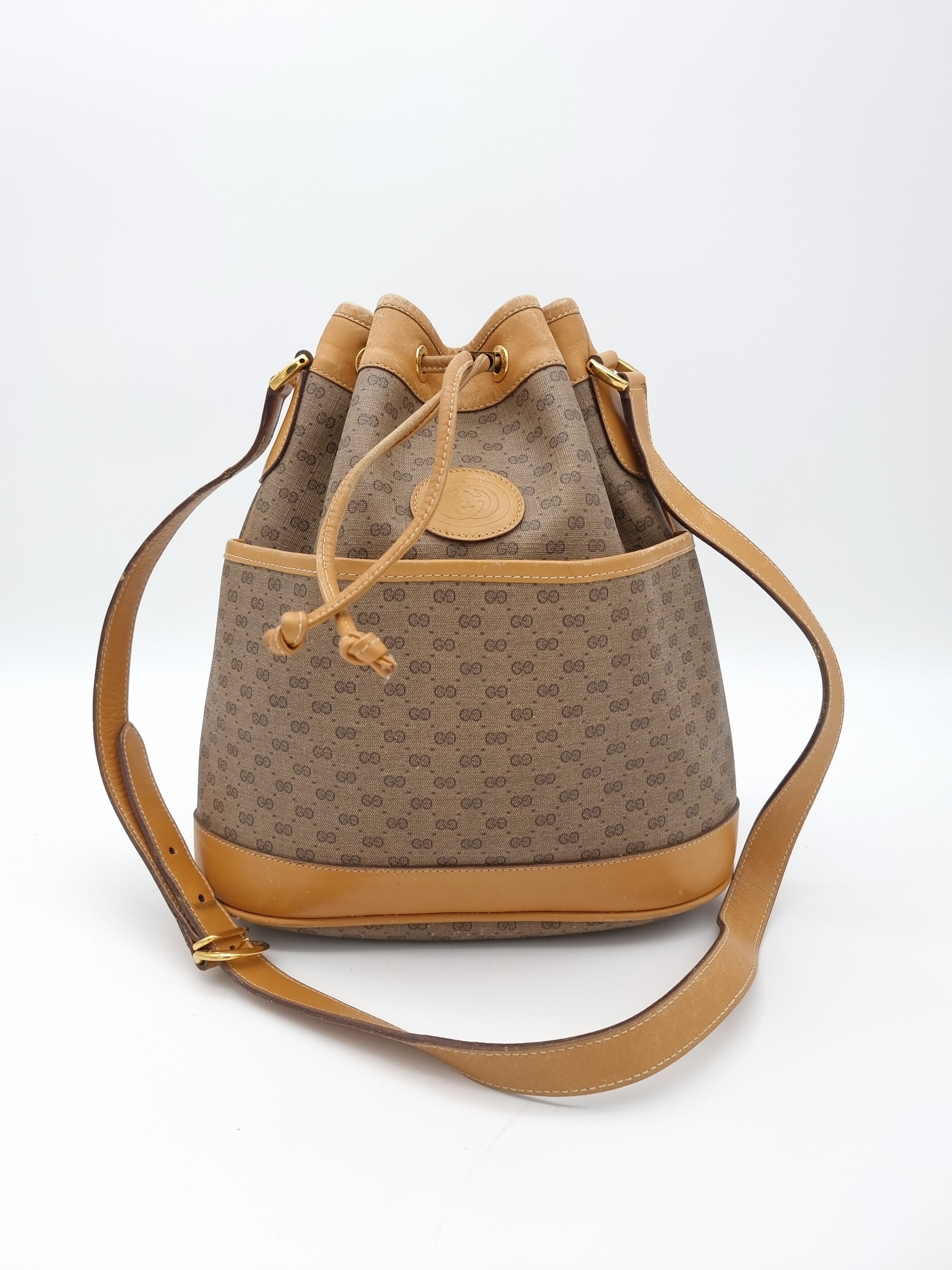 Gucci Bucket Laukku