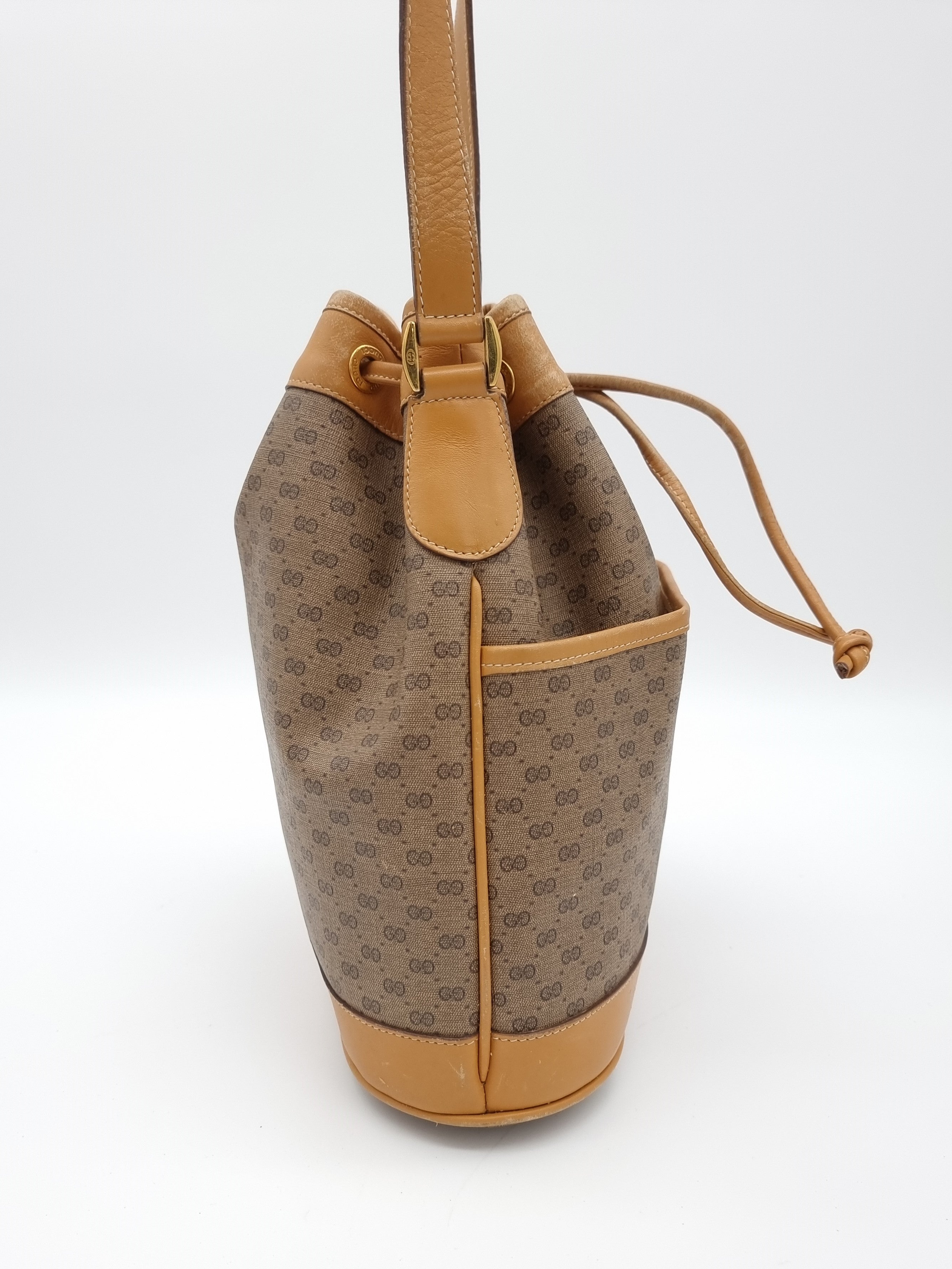 Gucci Bucket Laukku