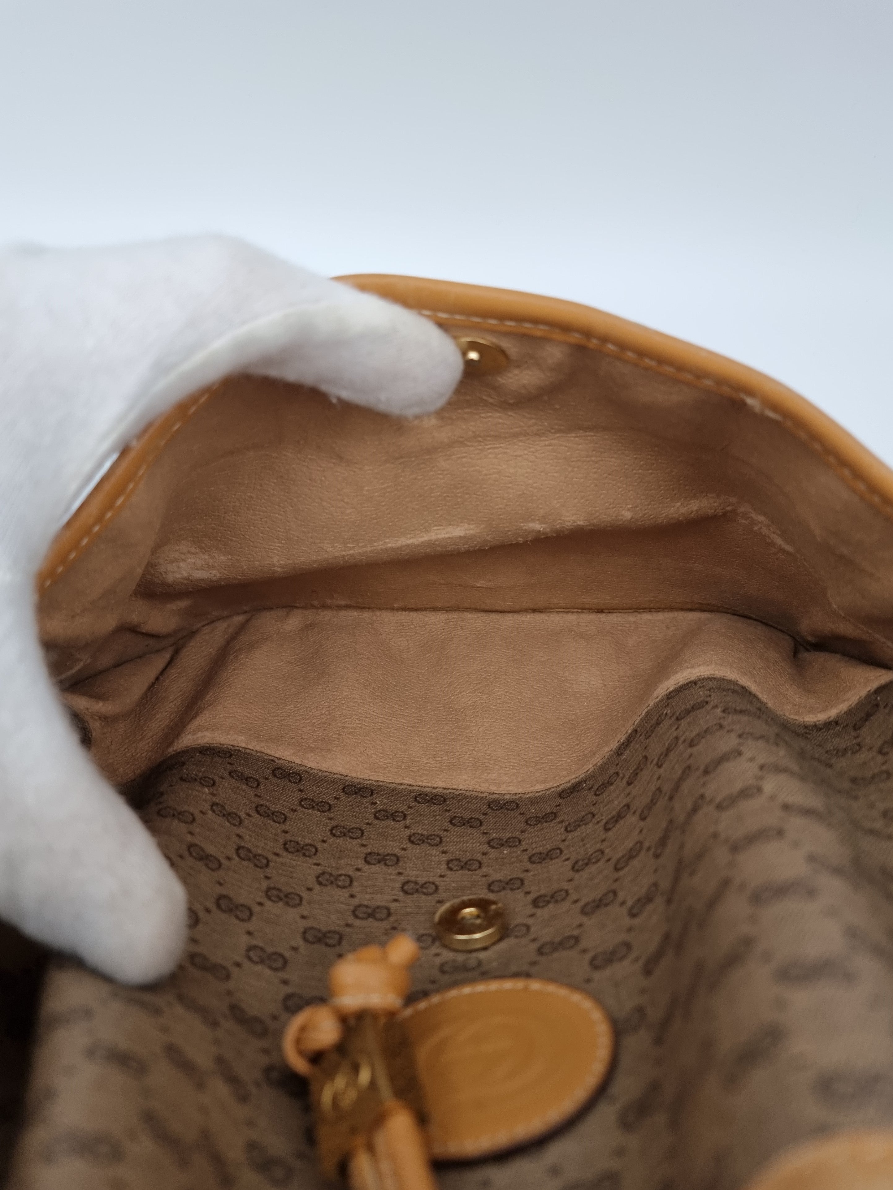 Gucci Bucket Laukku