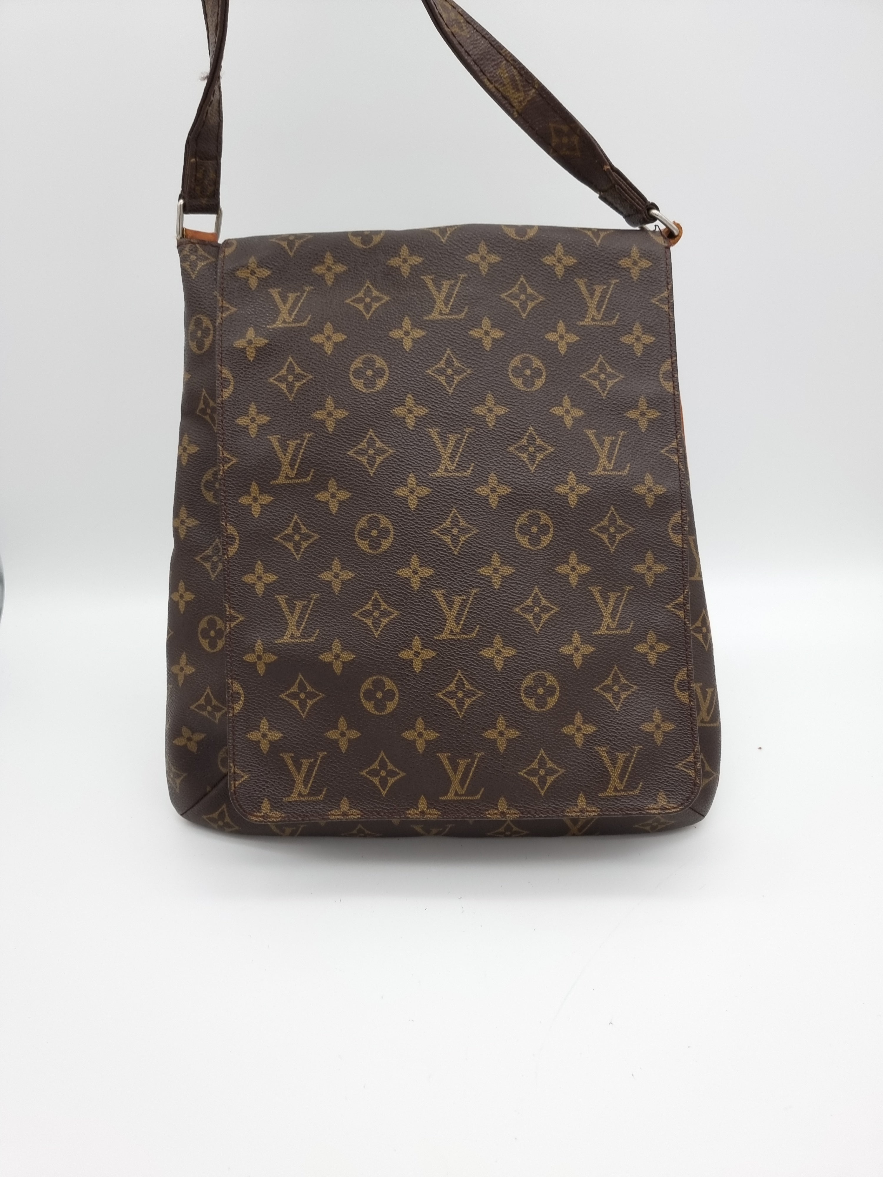 Louis Vuitton Salsa