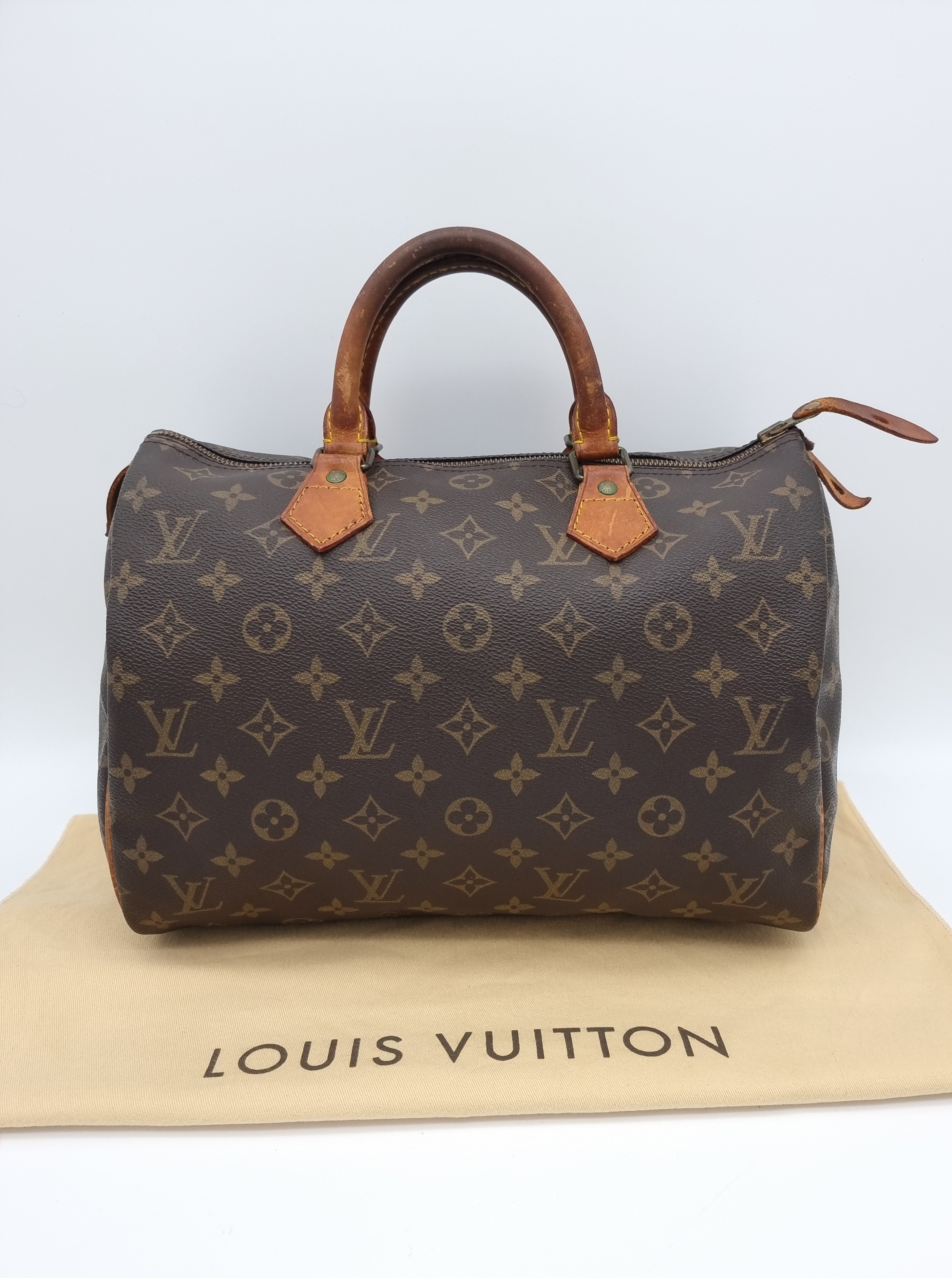 Louis Vuitton Speedy 30
