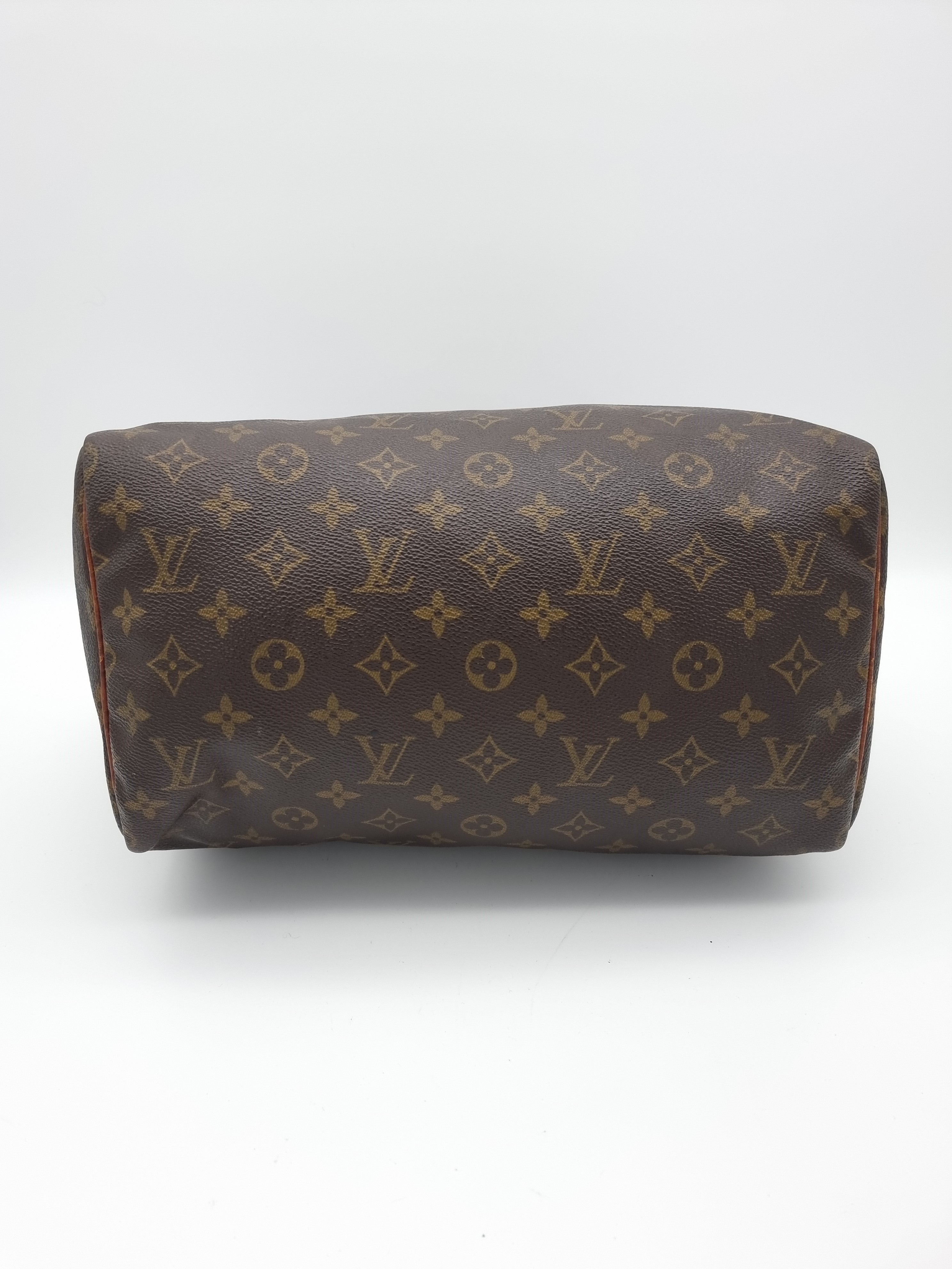 Louis Vuitton Speedy 30