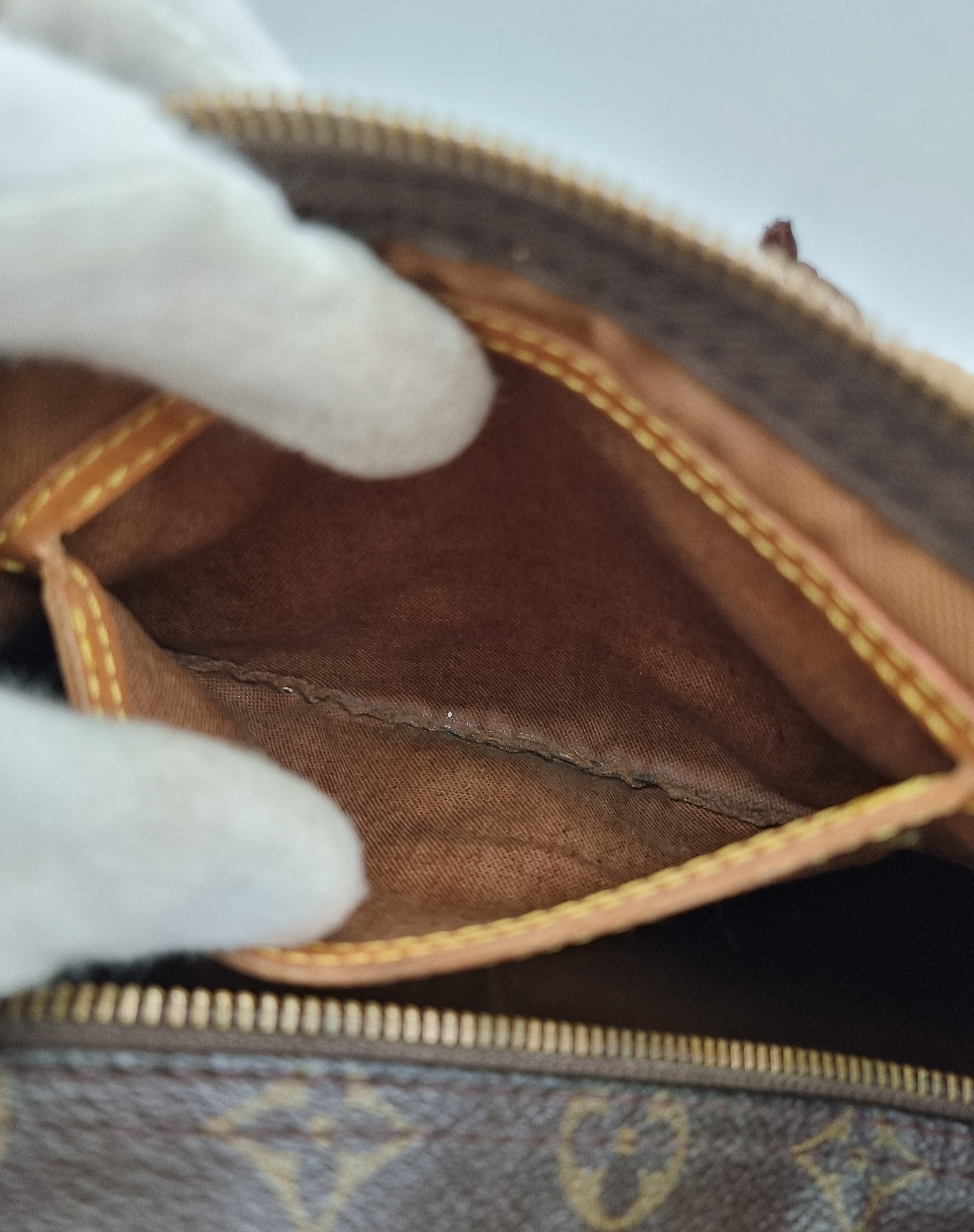 Louis Vuitton Speedy 35