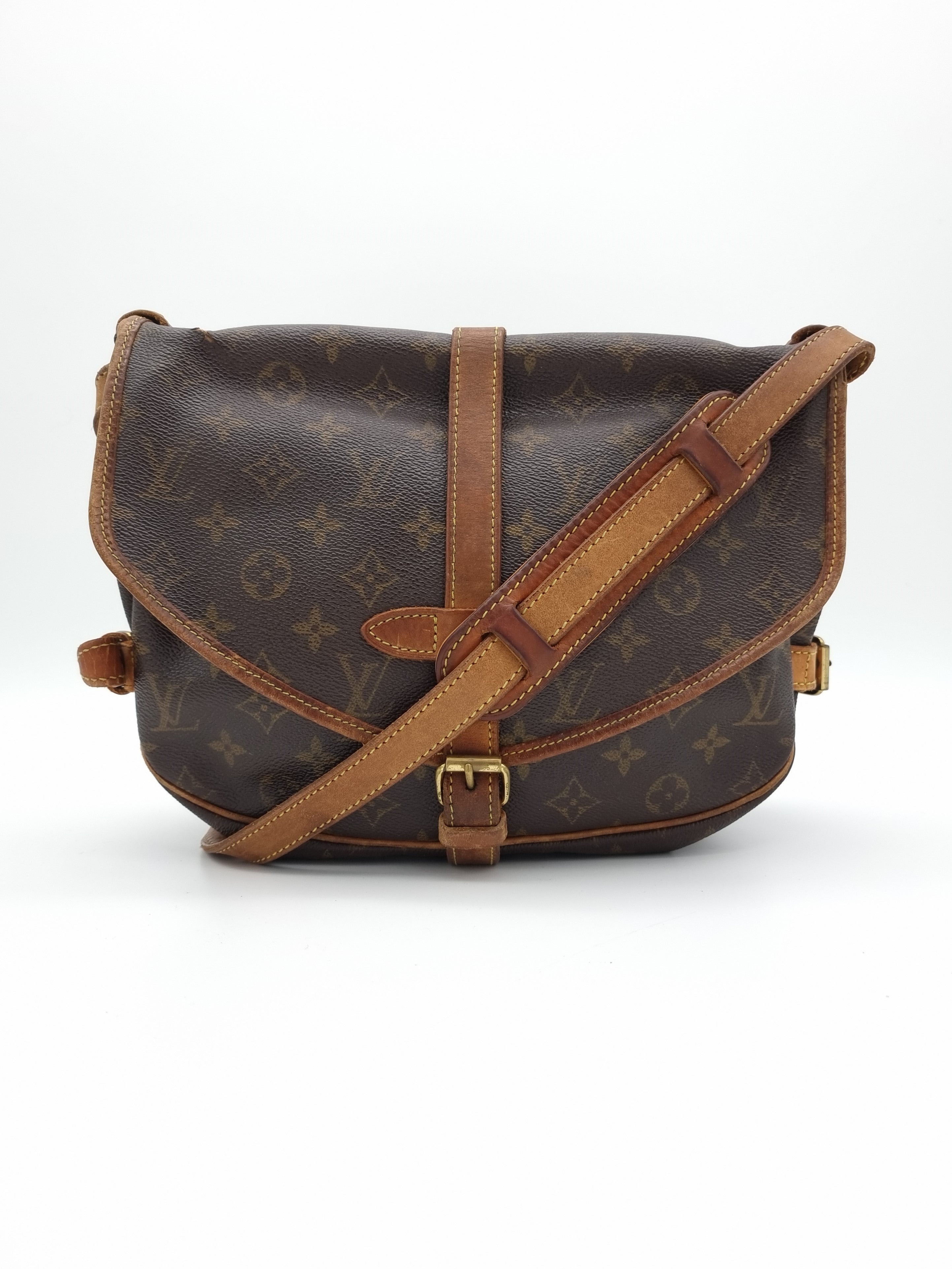 Louis Vuitton Saumur 28