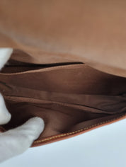 Louis Vuitton Saumur 28