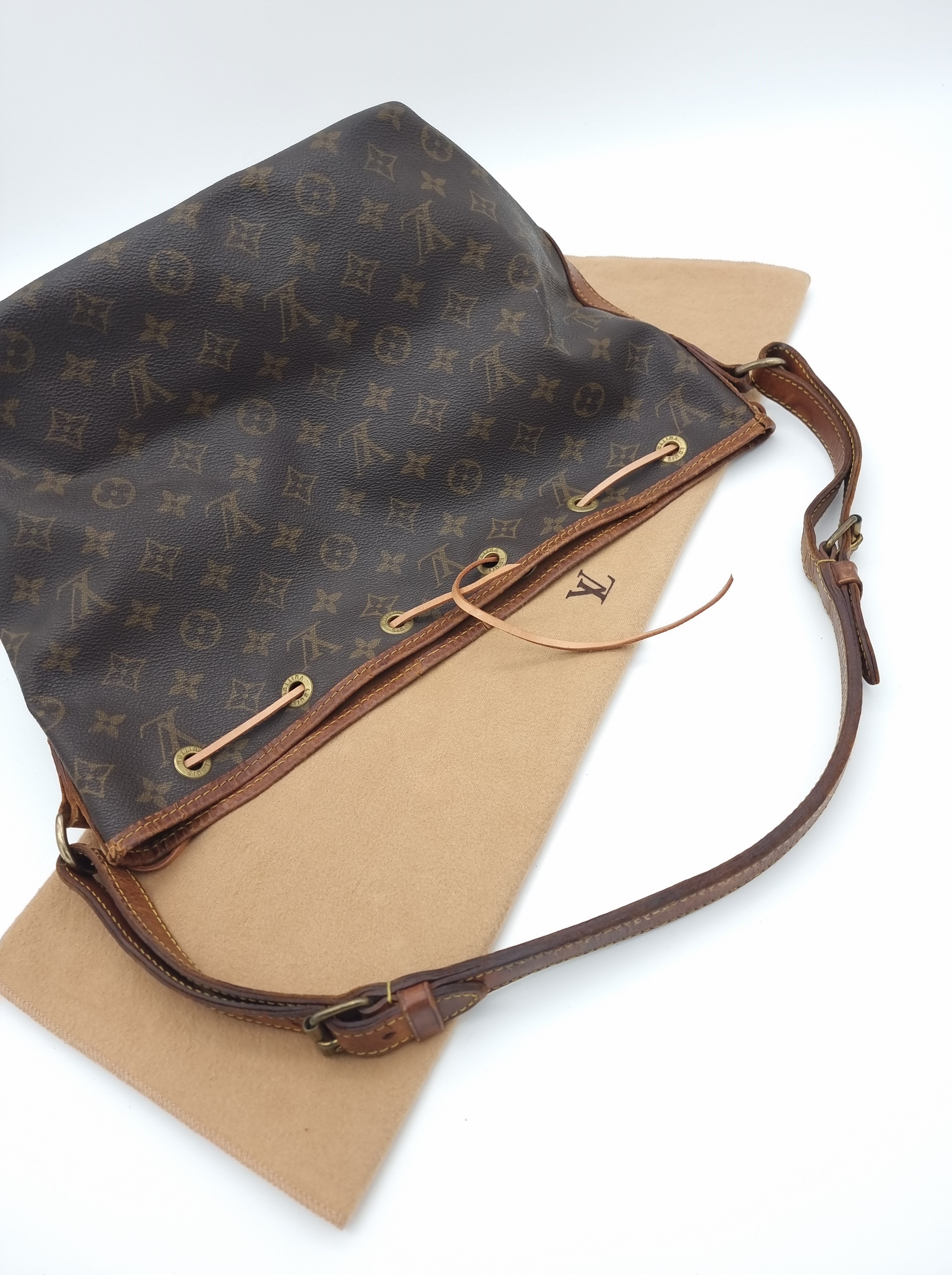 Louis Vuitton Petit Noe